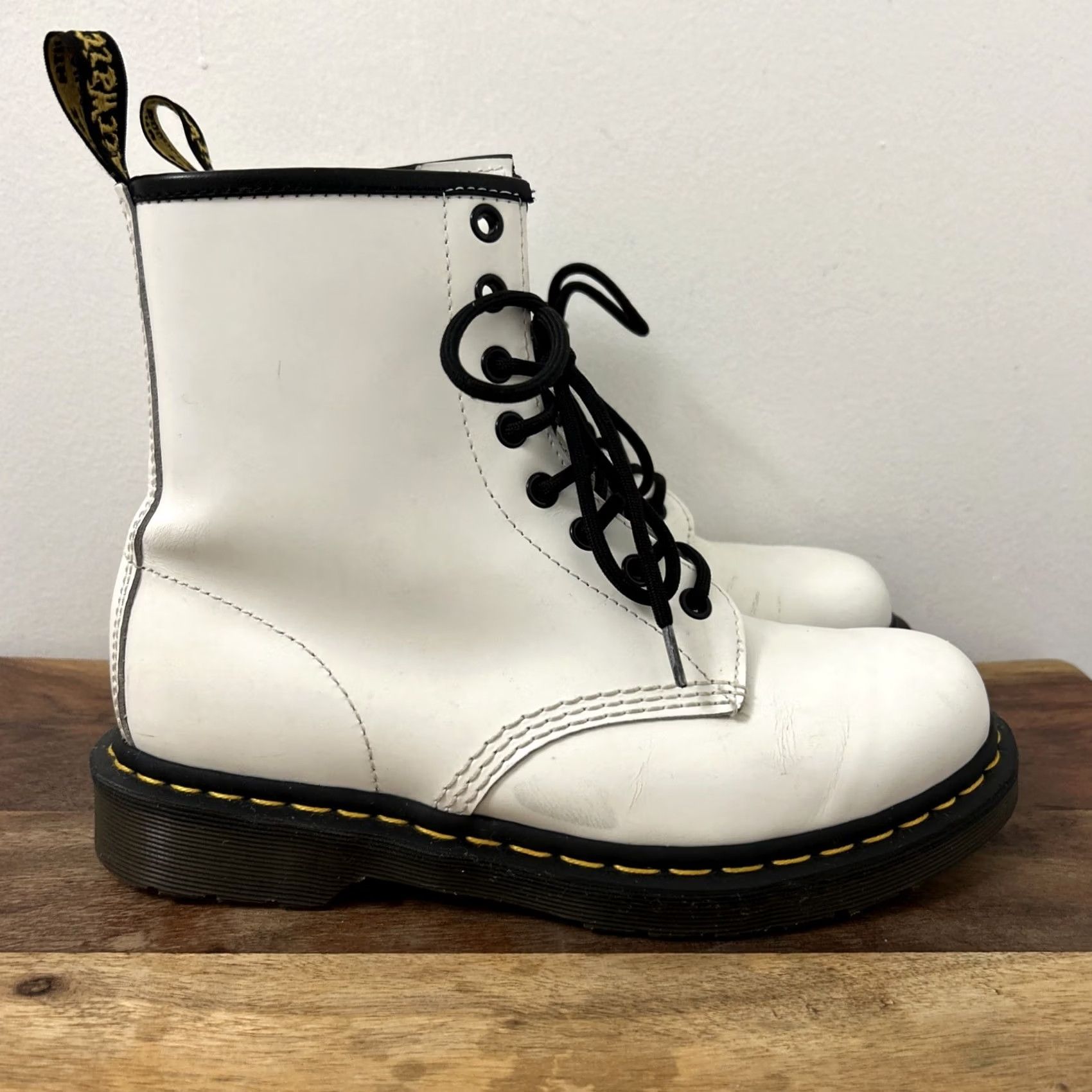 Dr. Martens Dr Martens 1460 Boots Womens Size 7 White Patent Leather 8 Hole Lace Up 11822 Size US 7 / IT 37 - 2 Thumbnail