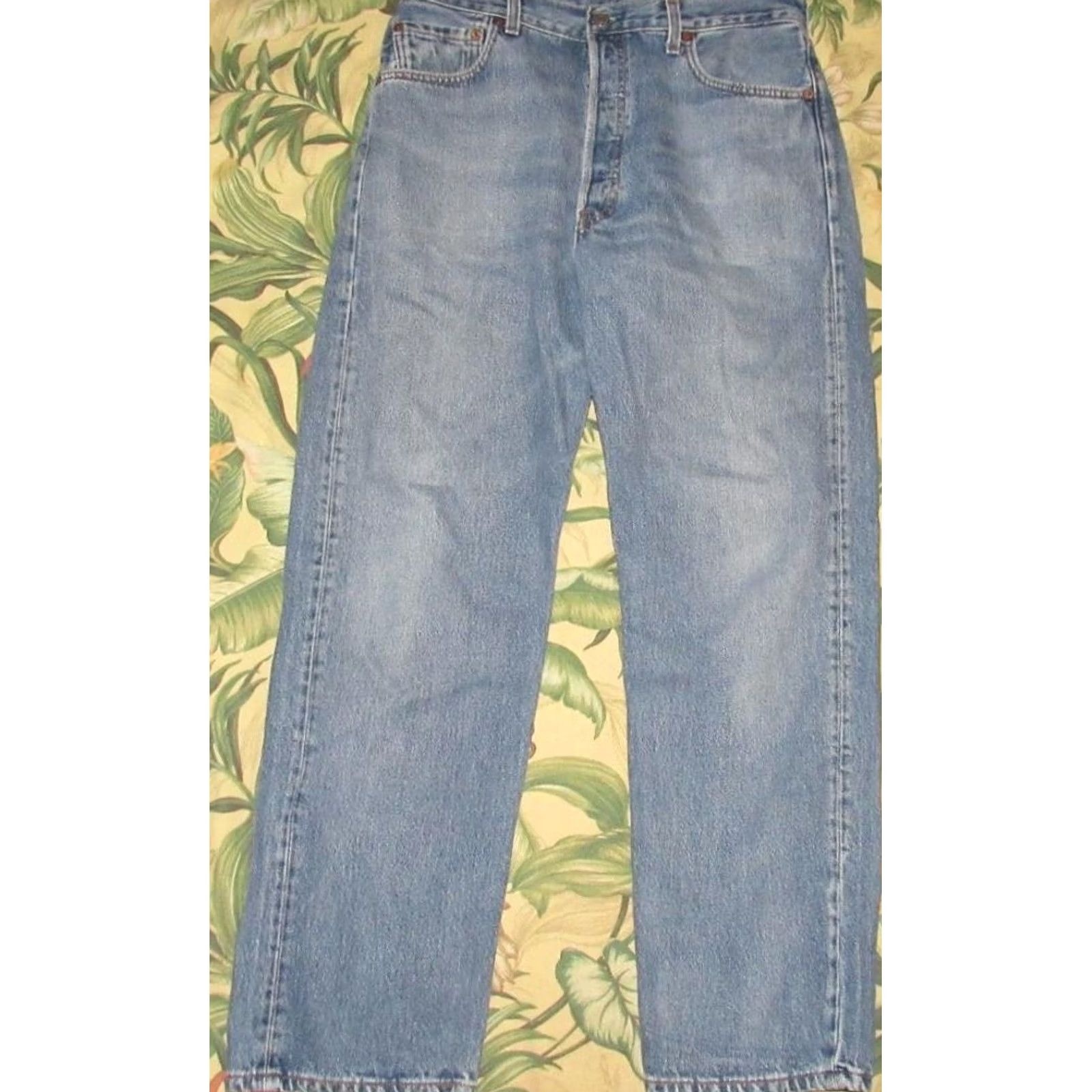 Vintage Vtg Levis 505 Denim Jeans Made In USA 32 x 30 Mens Regular 32 Blue Straight Inseam 30 Vintage Levis 505 Denim Jeans Made In USA 32 x 30 Mens Blueside Size US 32 / EU 48 - 4 Thumbnail