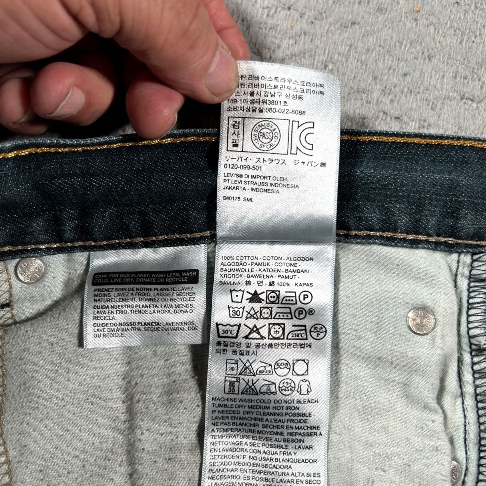 Levi's Levi's 505 Jeans Mens 37x24 Blue Denim Cotton Regular Fit Zip Fly Straight Leg Size US 37 - 5 Thumbnail