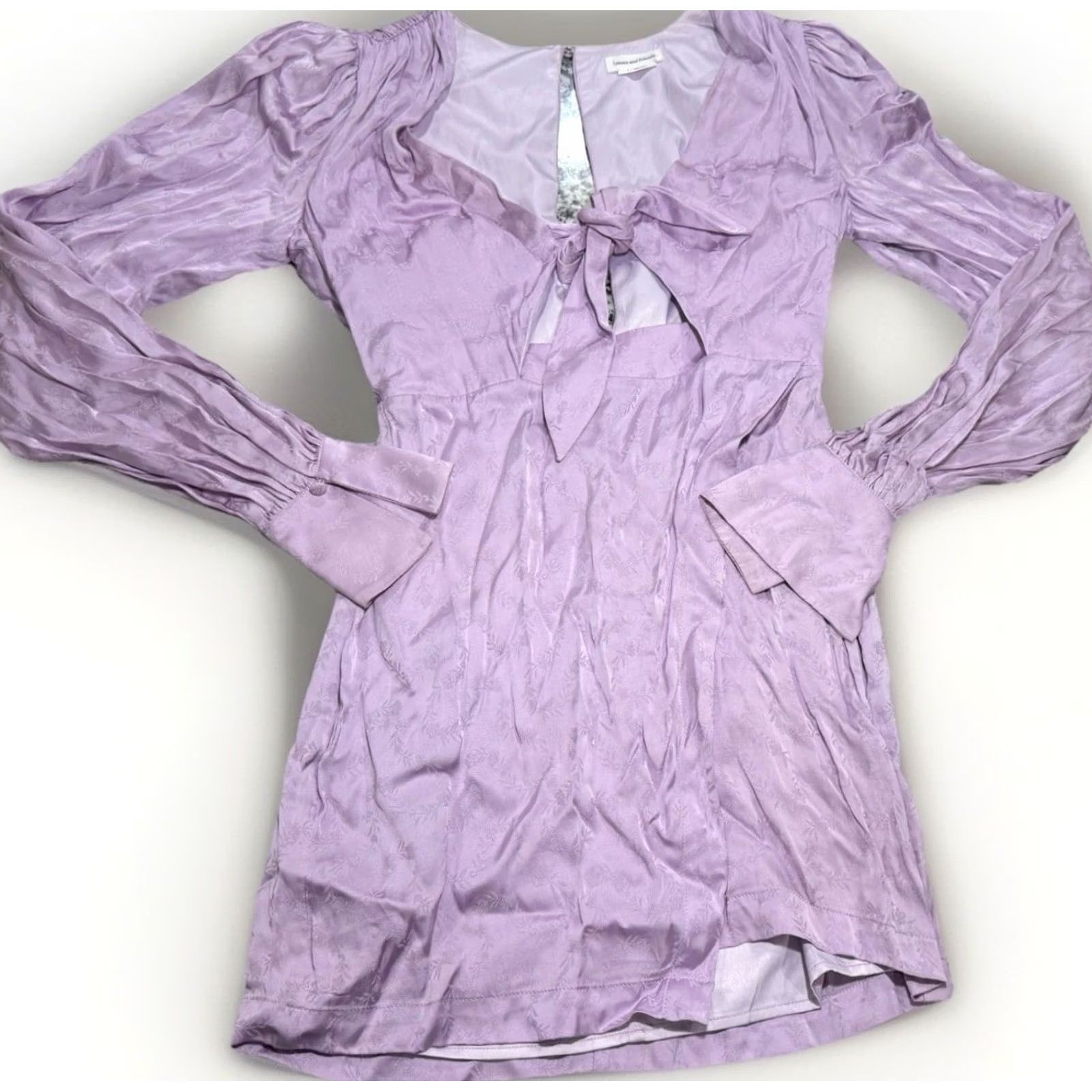 Vintage Lovers and Friends Elaine Mini Dress Lilac Purple S Small V-Neck Long Sleeve Keyhole Front Tie Zipper Button Lined Sheen Satin Hook/n/a Size S / US 4 / IT 40 - 3 Thumbnail