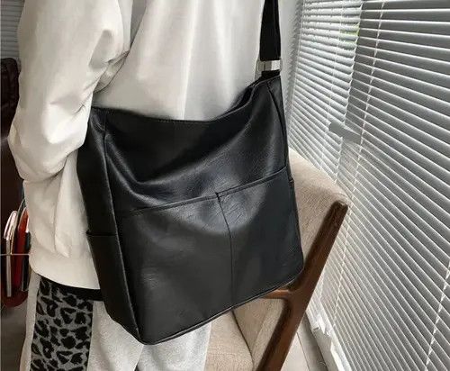 Japanese Brand PU Leather Shoulder Bag Size ONE SIZE - 1 Thumbnail