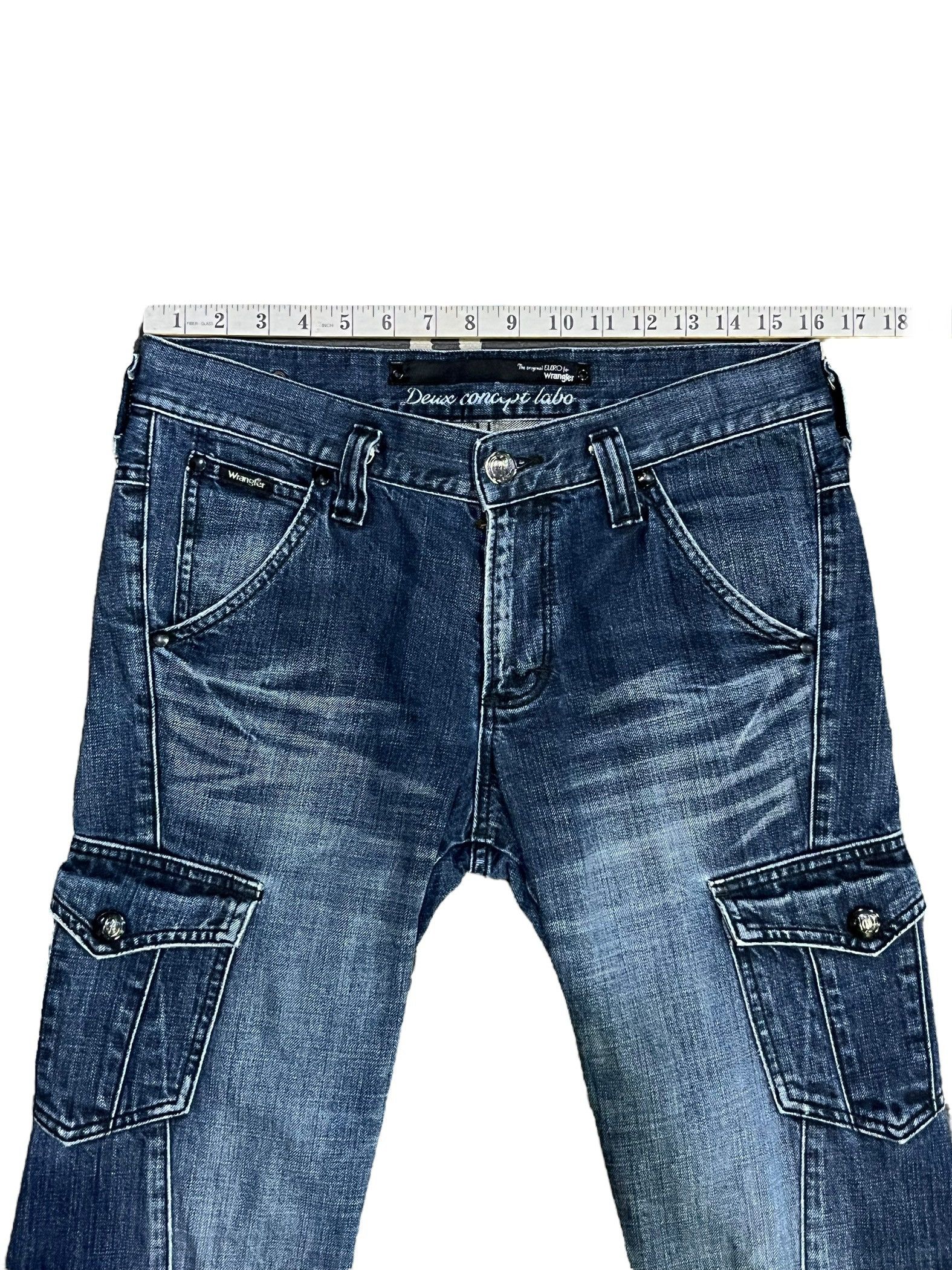Wrangler 🔥SICK💥WRANGLER x DEUX JAPAN Euro Fit FLARE Twisted Cargo Size US 32 / EU 48 - 8 Thumbnail
