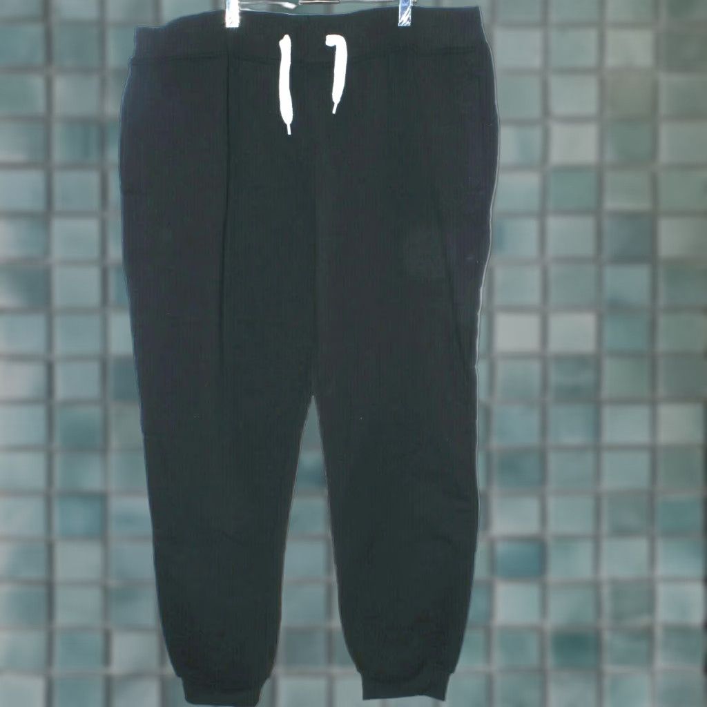 Southpole VINTAGE South Pole Active Jogging Pants Women’s Plus Size 2XL Black Tapered Sweatpants Gym Activewear Size 42" / US 20 - 1 Thumbnail