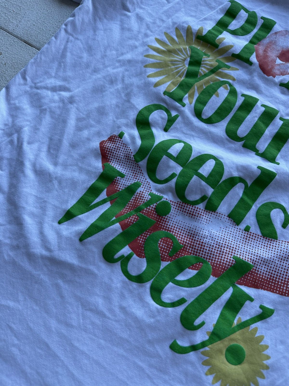 Other BACK LOGO 🚨 LEGACY STUDIOS PLANT YOUR SEEDS WISELY TEE SK8 Size US L / EU 52-54 / 3 - 8 Thumbnail