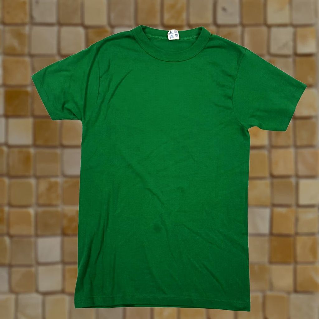 Champion VINTAGE Champion Green USA Made Men's XS T Shirt athletic 80s 90s Graphic Print Blank Short Sleeve Crew Neck USA University College American Mens Size US XS / EU 42 / 0 - 1 Thumbnail