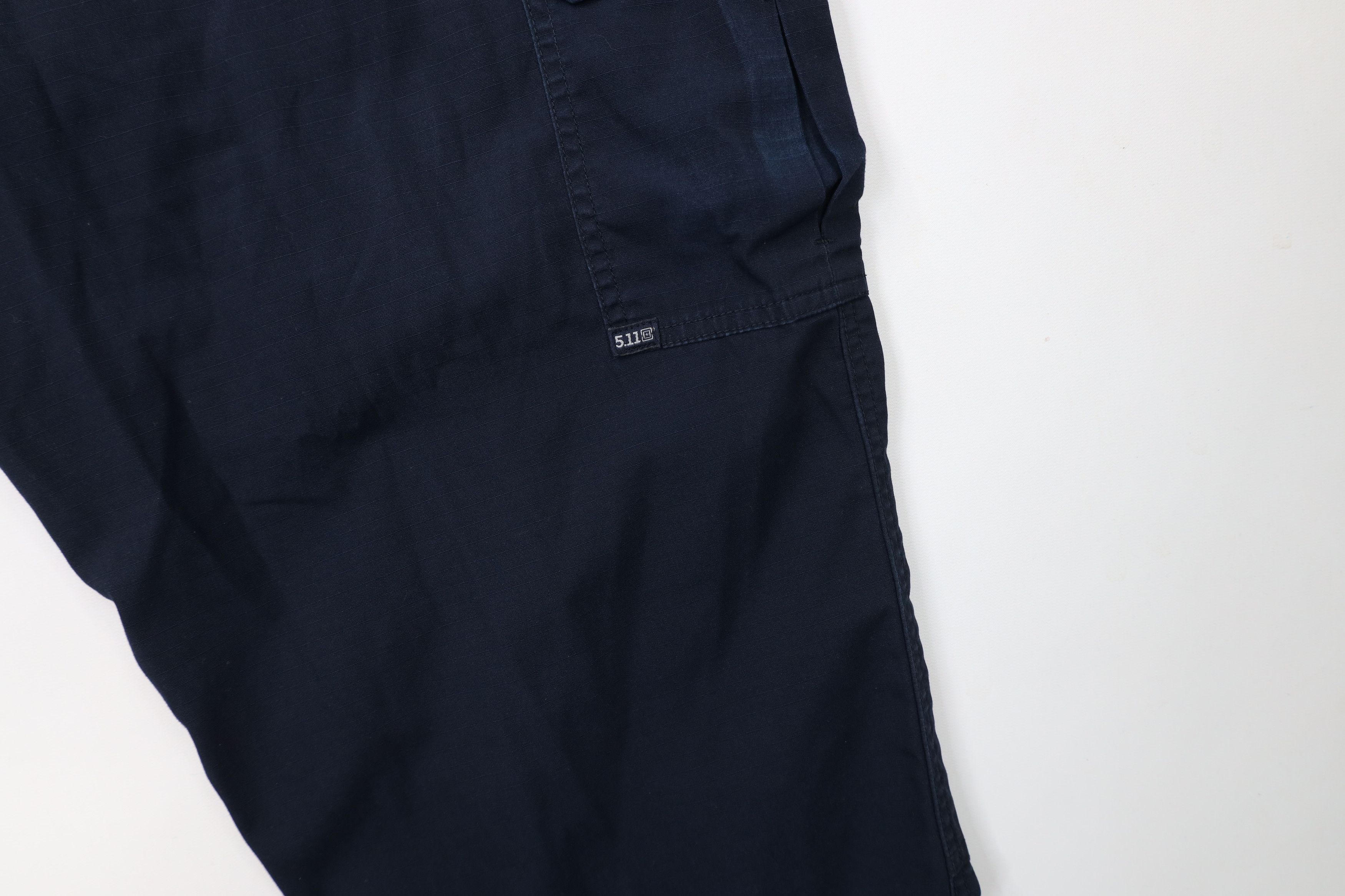 Vintage 5.11 Tactical Series Knee Ripstop Wide Leg Cargo Pants Size US 42 / EU 58 - 12 Thumbnail