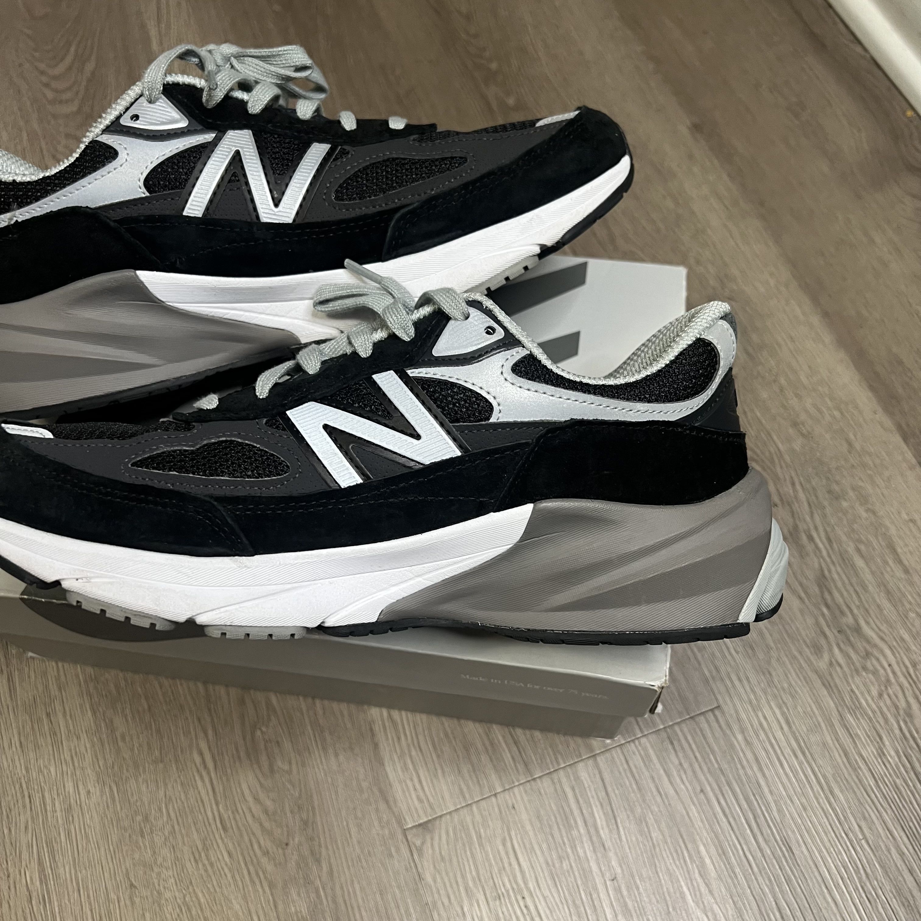 New Balance 990v6 MiUSA Black Grey White (Women's)