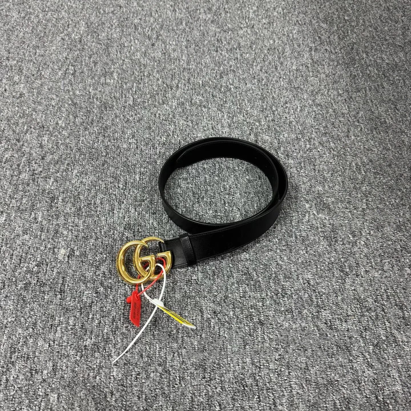 Gucci Guicci Dual-G Gold buckle belt strap| Size ONE SIZE - 1 Thumbnail