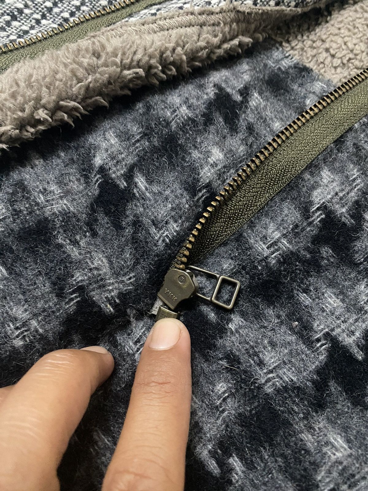 Japanese Brand TROIS AMIS UNIQUE SCARF/CLOAKS Size ONE SIZE - 6 Thumbnail