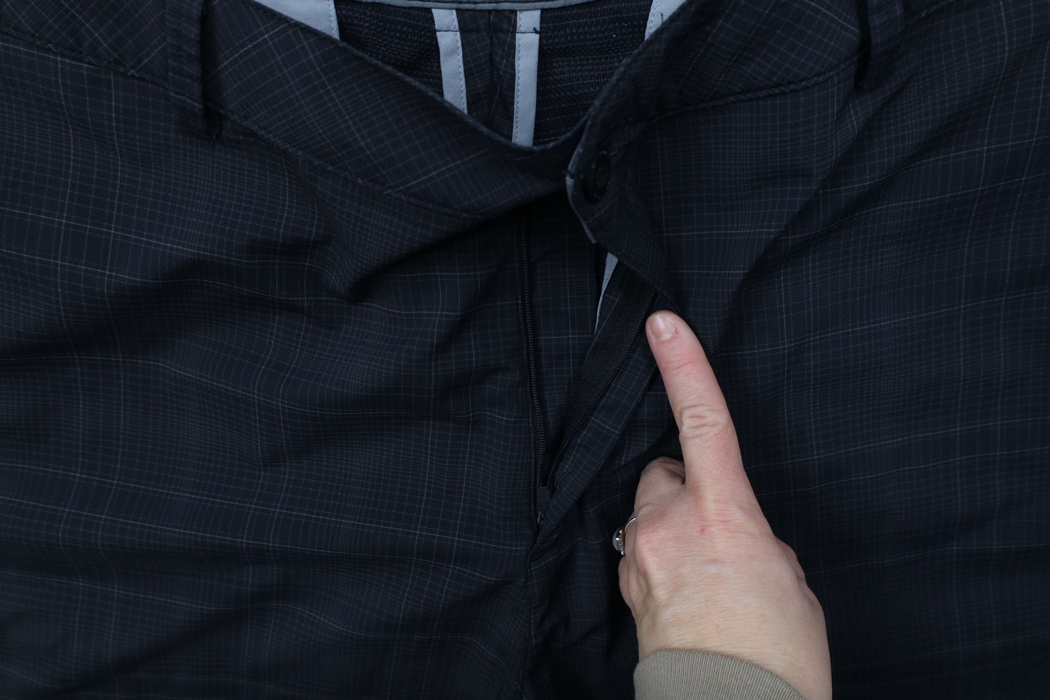 Under Armour Vintage Under Armour Fit Wide Leg Golfing Chino Pants Plaid Size US 40 / EU 56 - 7 Thumbnail