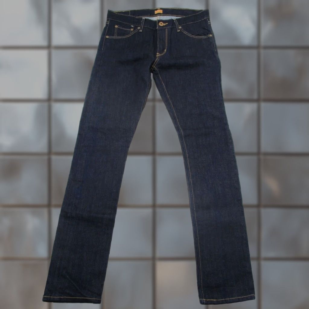 Levi's VINTAGE Levi's Denim Jeans 28 Women's Zip Fly Regular Fit Blue 5-Pocket Retro 80s 90s Bohemian Hippie Hipster USA Made Mint Condition Size 28" / US 6 / IT 42 - 1 Thumbnail
