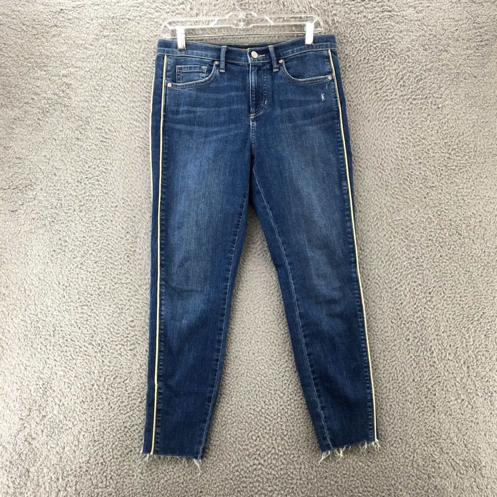 Banana Republic Banana Republic Jeans Womens 28 Blue Medium Wash Denim Zip Fly Mid Rise Skinny Jeans Women Regular Fit 5-Pocket Denim Blue Size 28" / US 6 / IT 42 - 2 Thumbnail