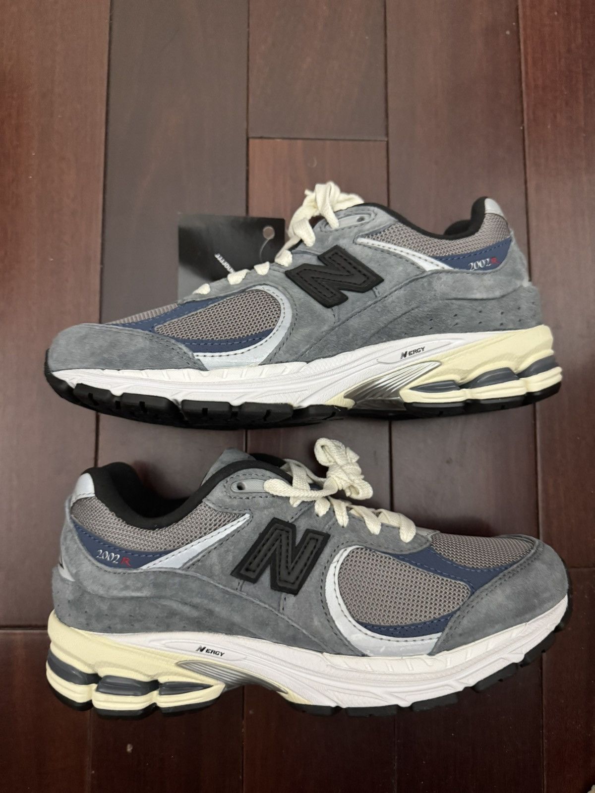 JJJJound × New Balance 2002R Size US 5.5 / EU 38 - 12 Thumbnail