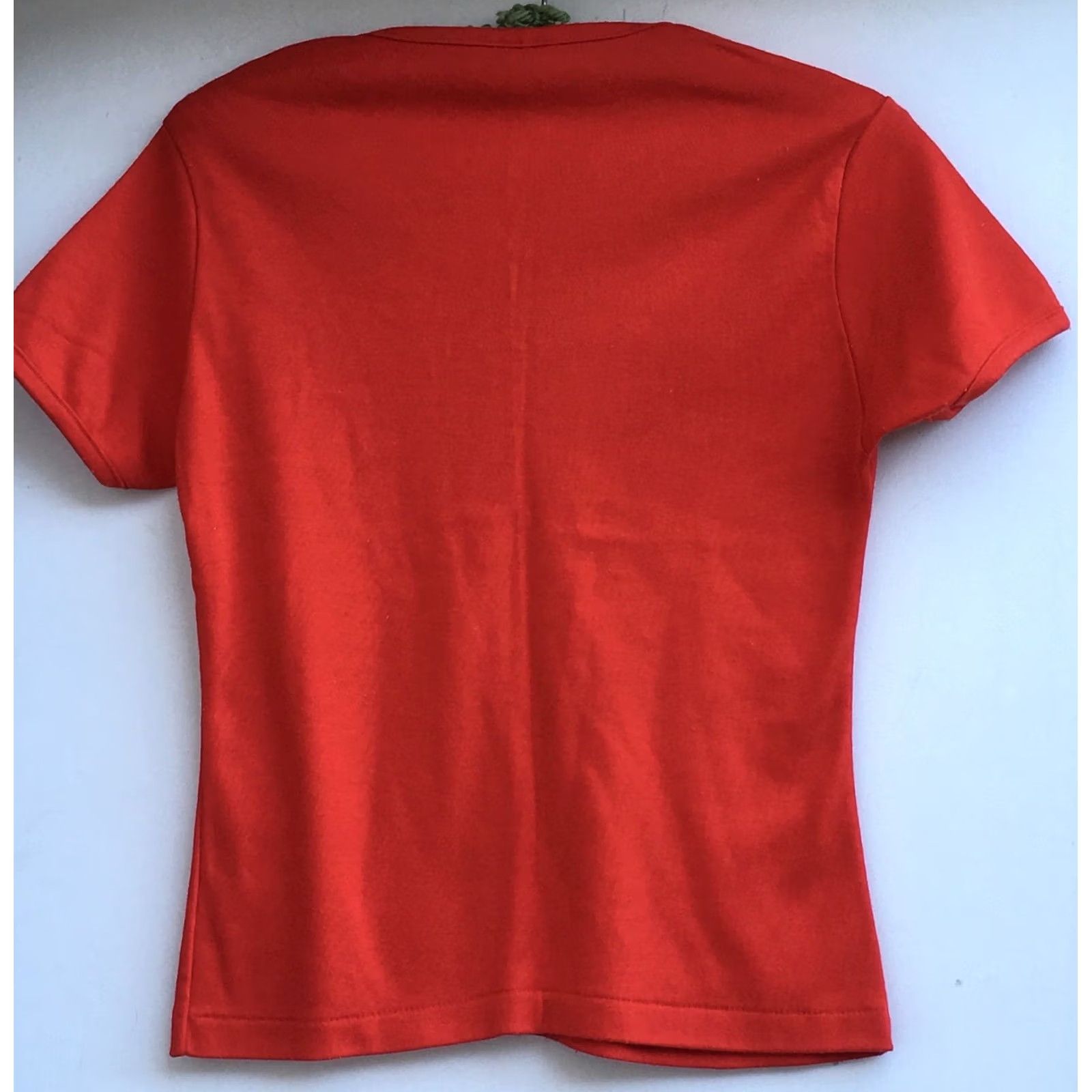 Vintage VINTAGE Hanes designer tee DISCOVERY TOYS T-Shirt 1980s Red Women L United States Short Sleeve Graphic Tee Size L / US 10 / IT 46 - 5 Thumbnail