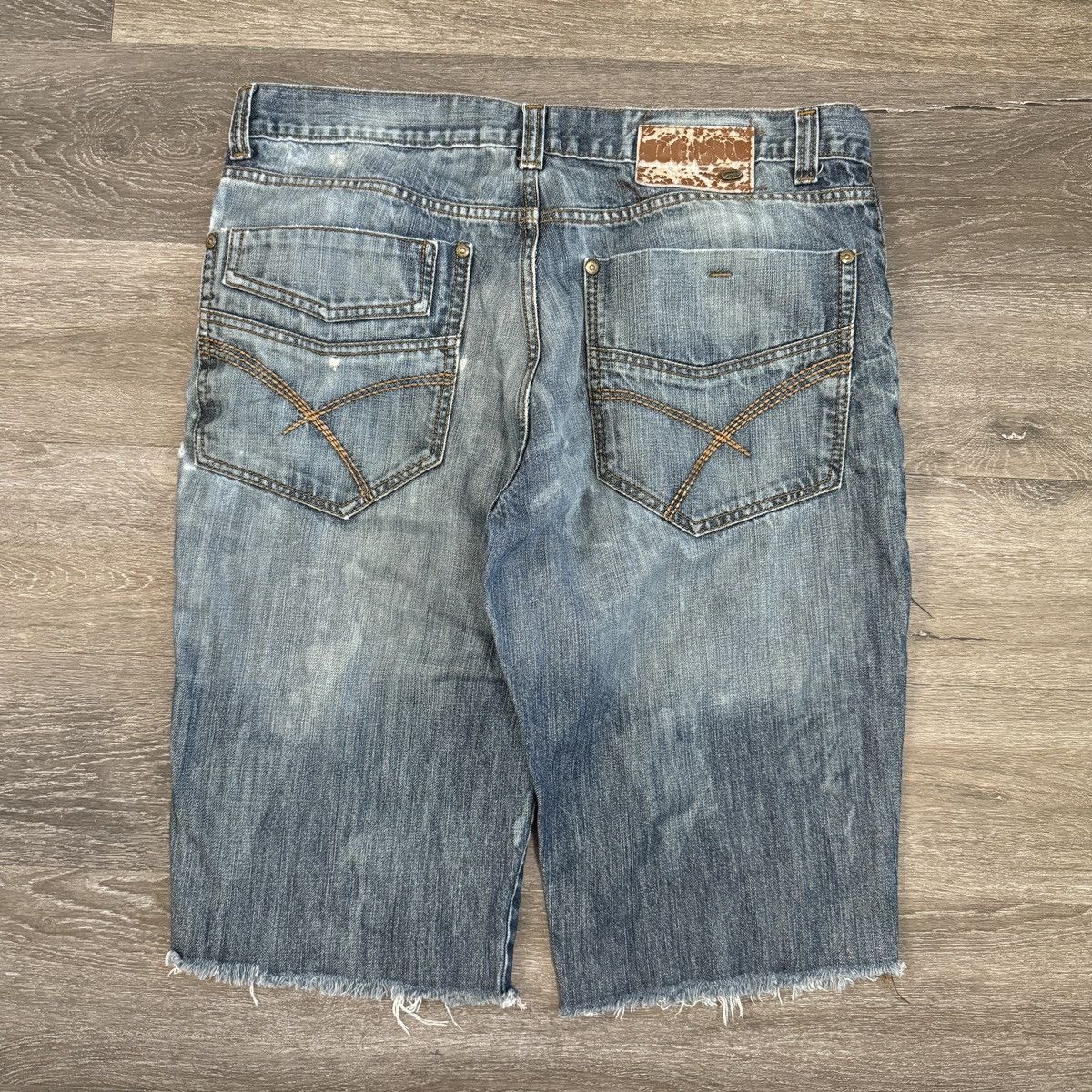 Ecko Unltd. × Vintage Crazy Vintage y2k distressed faded baggy ecko shorts Size US 38 / EU 54 - 1 Thumbnail