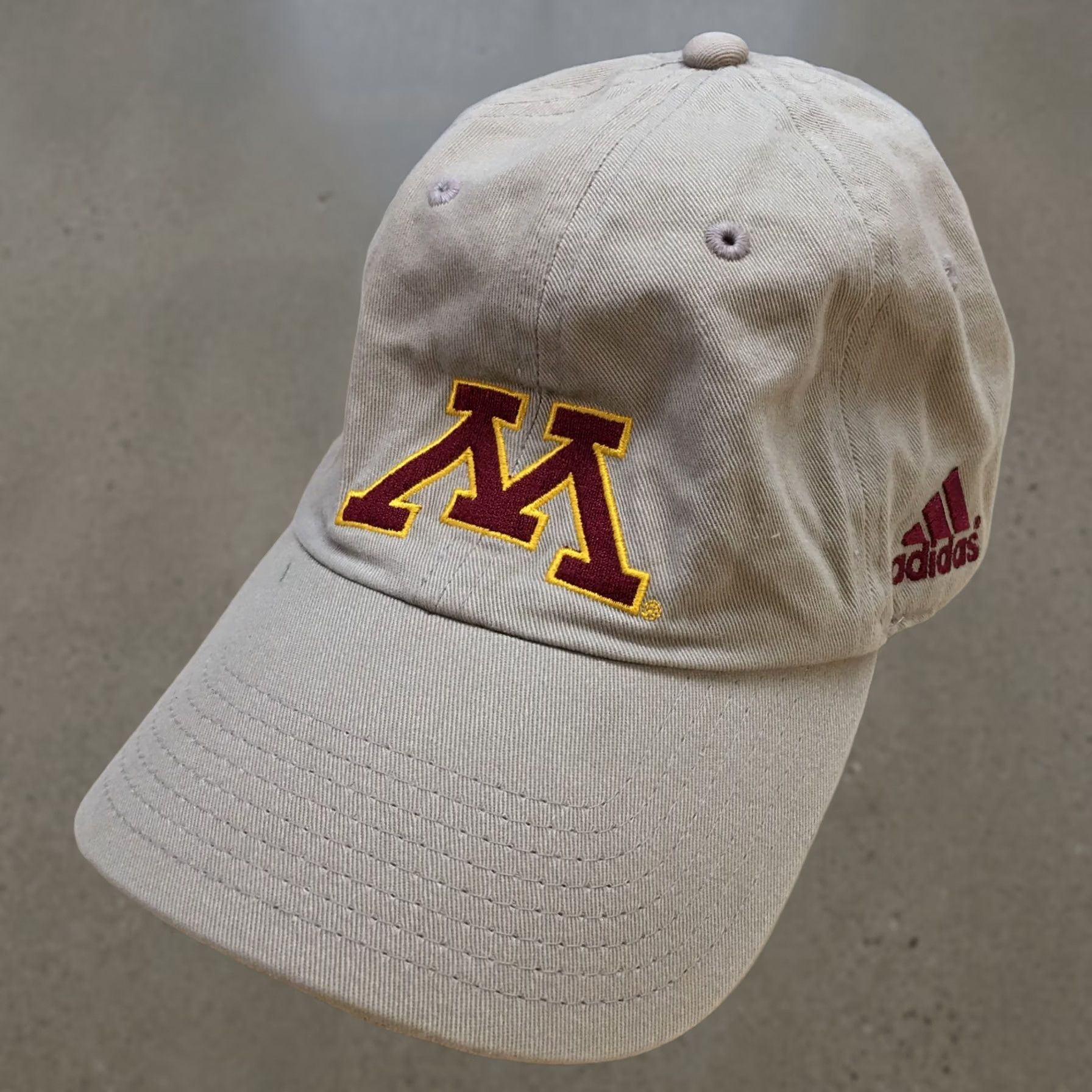 Adidas Adidas Minnesota Gophers Baseball Cap Hat OS Beige Adjustable Curved Brim Mens Size ONE SIZE - 1 Thumbnail