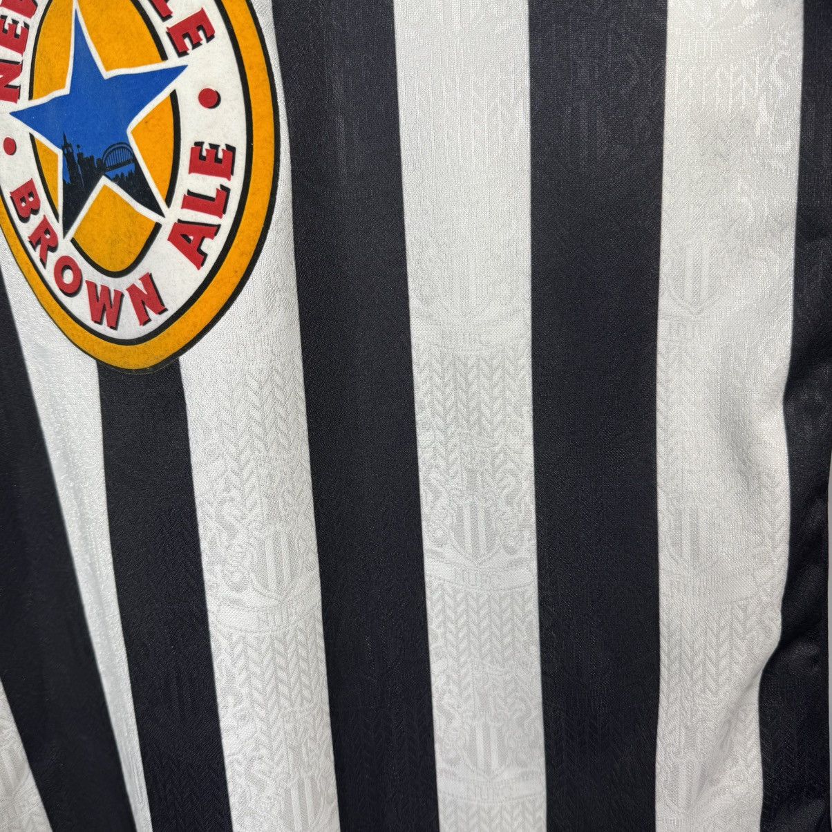 Adidas Newcastle United 1997 1998 Home Football Shirt Soccer Jersey Size US L / EU 52-54 / 3 - 12 Thumbnail