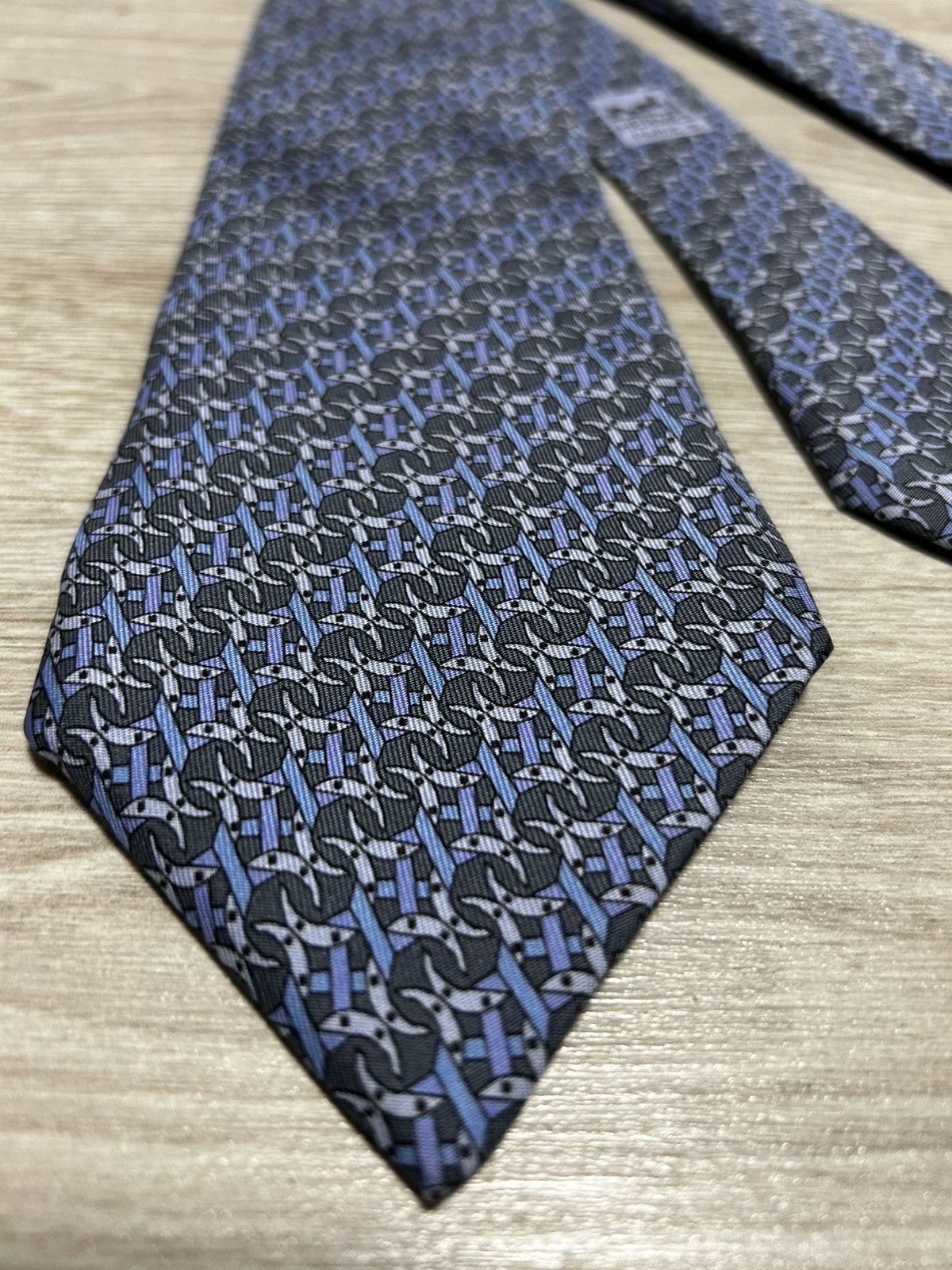 Hermes Hermes Horseshoe Pattern Classic Width Silk Tie 7990 EA Size ONE SIZE - 3 Thumbnail