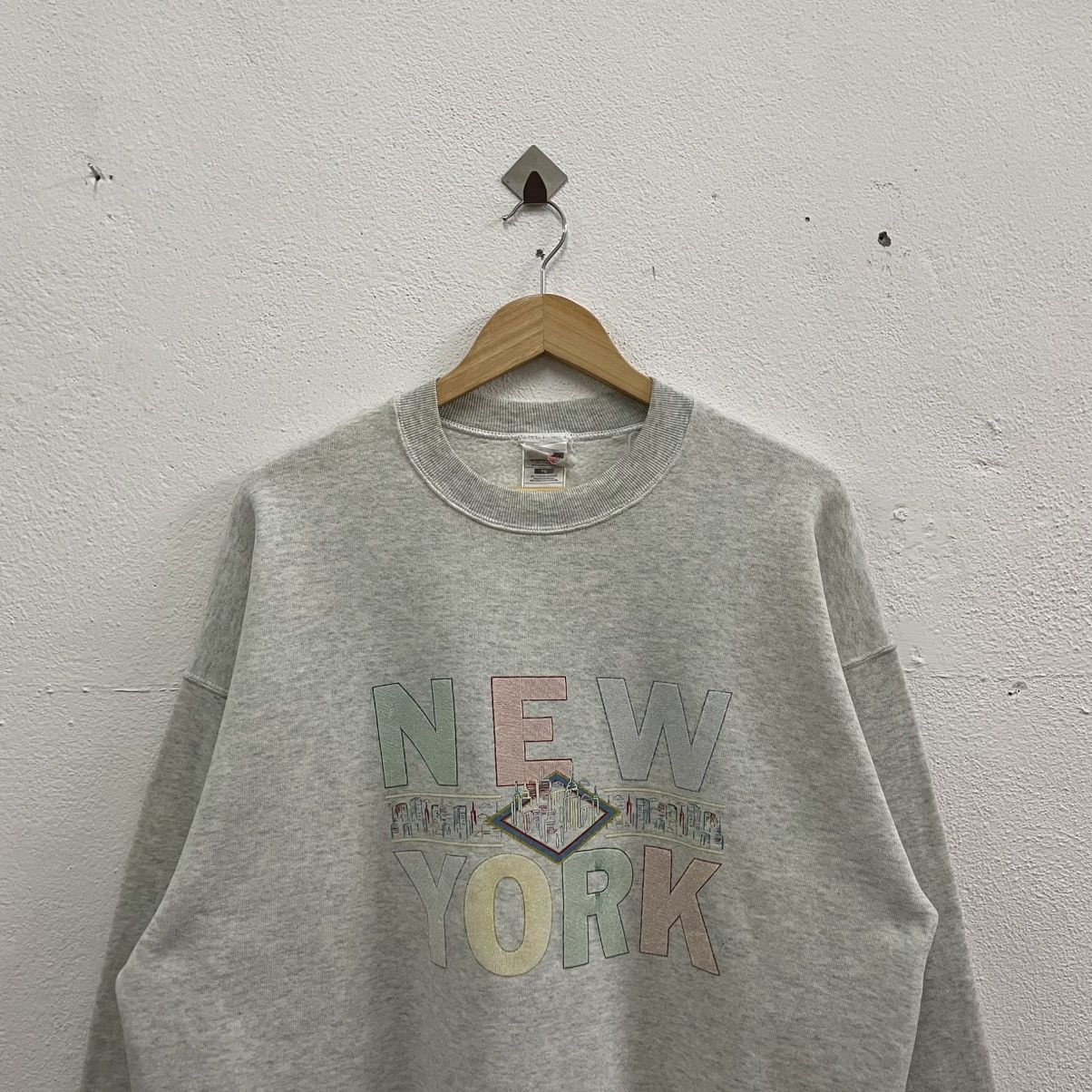 Fruit Of The Loom × Vintage 🔥Vintage 90s New York Multicolour Spellout Sweatshirts Size US L / EU 52-54 / 3 - 4 Thumbnail