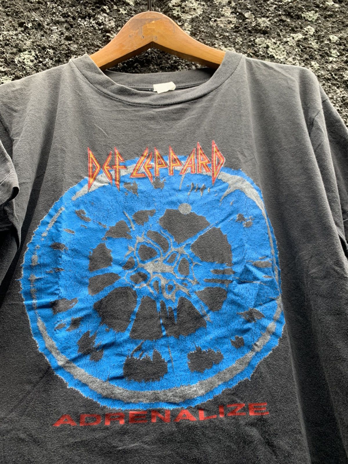 Band Tees × Def Leppard × Vintage Vintage Def Leppard Adrenalize Shirt Size US M / EU 48-50 / 2 - 1 Thumbnail