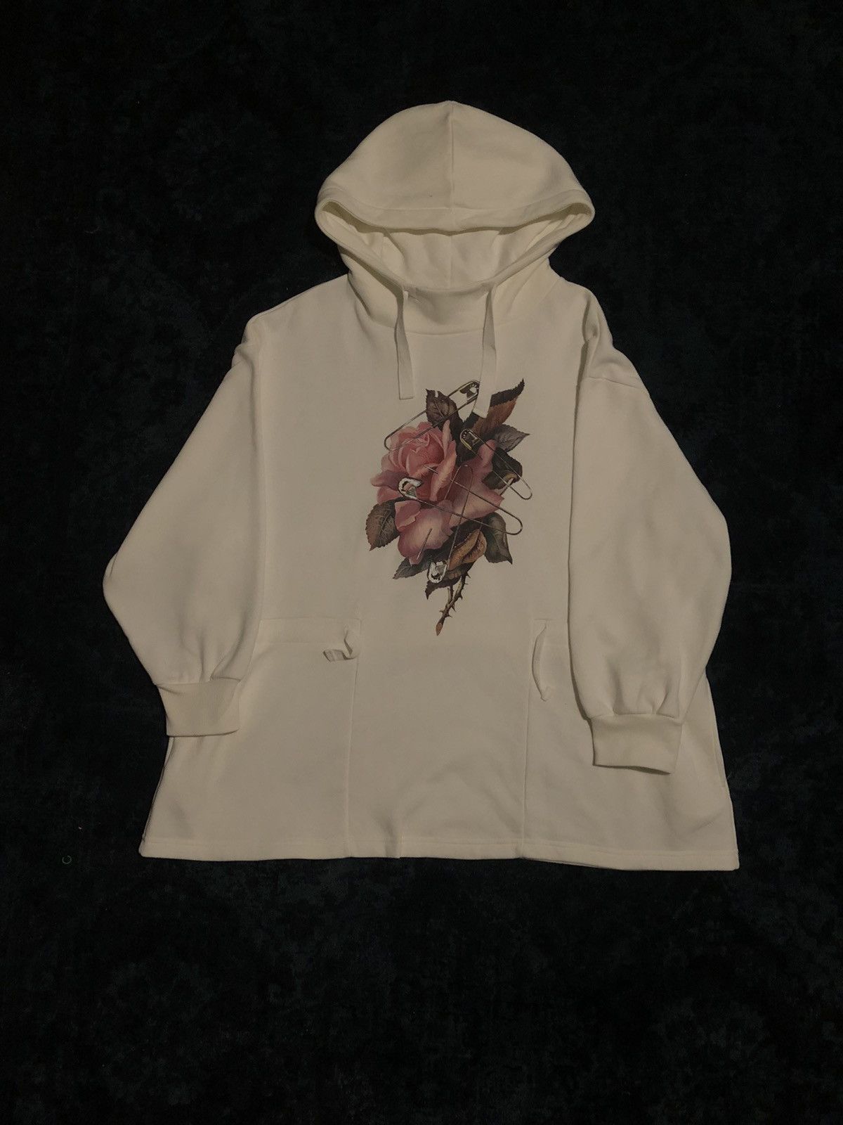 GU × Undercover Gu X Undercover "Roses" Hoodie Size US XL / EU 56 / 4 - 1 Thumbnail