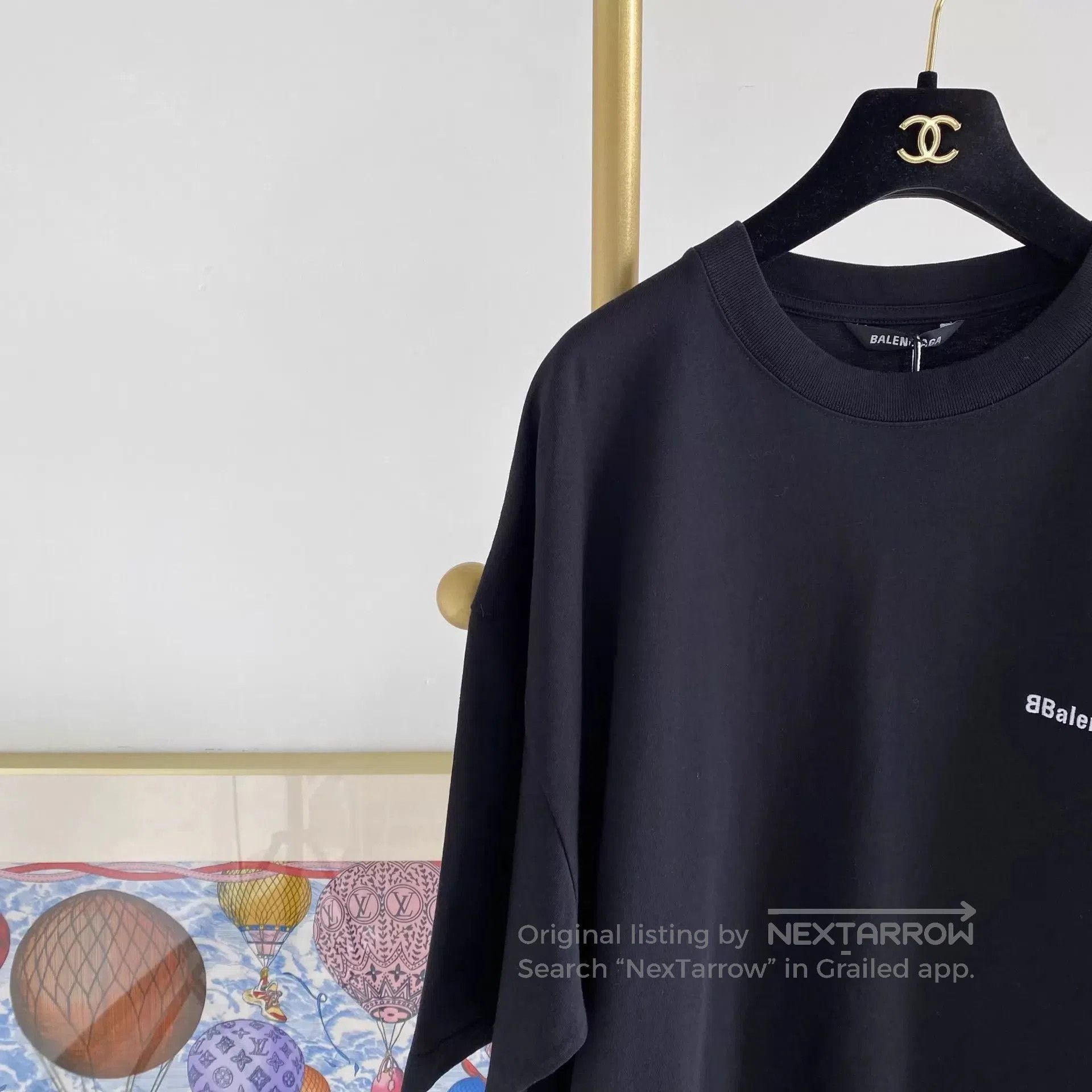 Balenciaga Black Short-Sleeve Oversized Shirt. Size US L / EU 52-54 / 3 - 3 Thumbnail