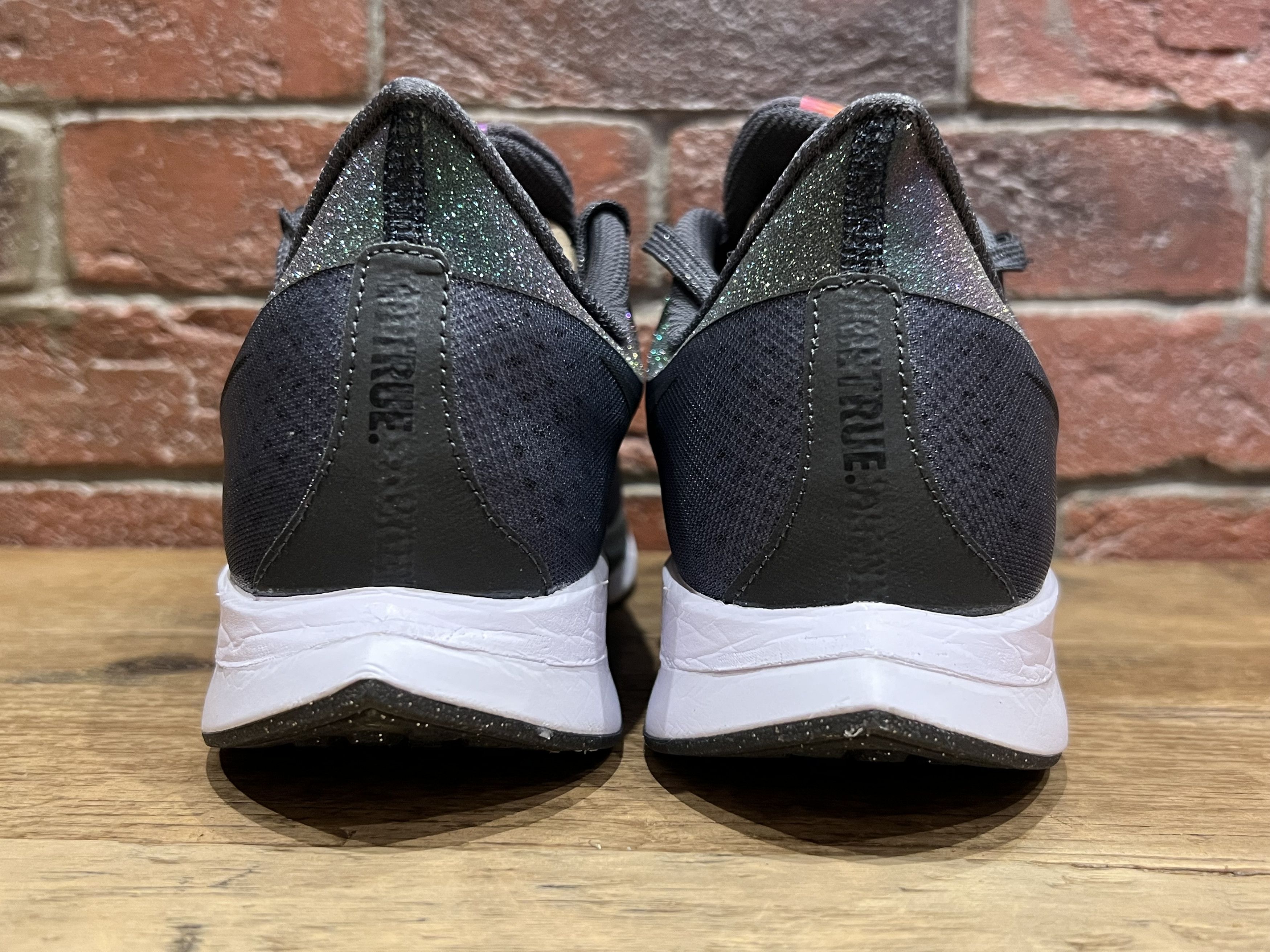 Nike NIKE ZOOM PEGASUS TURBO BETRUE SIZE 9 Size US 9 / EU 42 - 5 Thumbnail