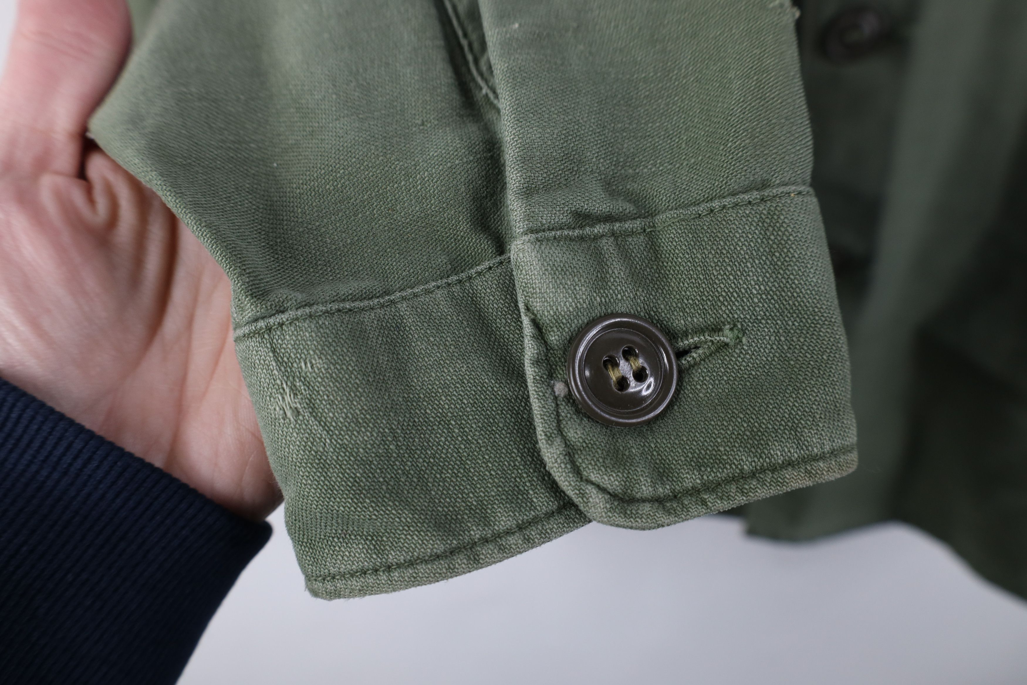 Vintage Vintage 60s 70s Vietnam War USGI Field Army Button Shirt USA Size US M / EU 48-50 / 2 - 8 Thumbnail