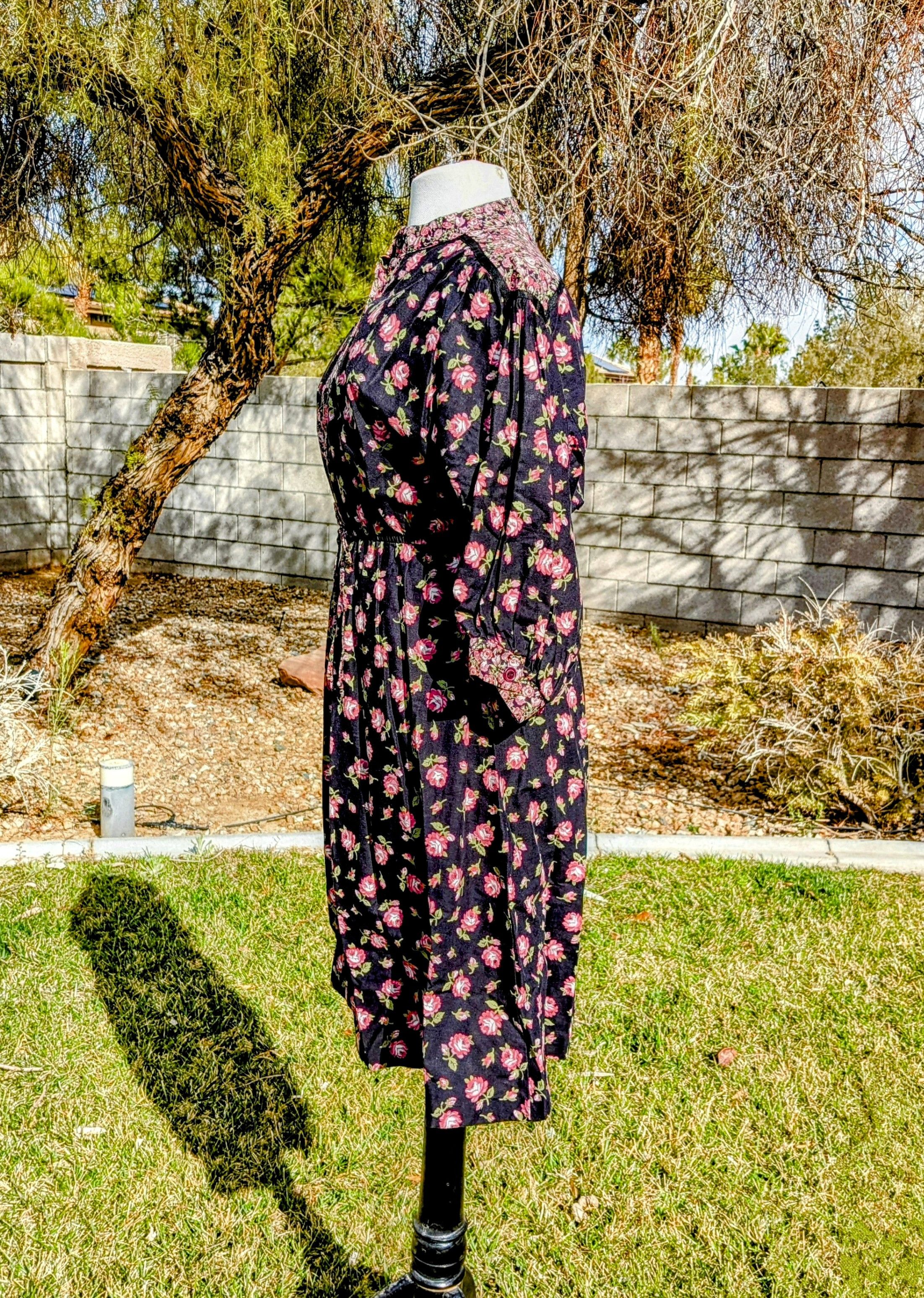 Vintage VTG Floral Petite Flowy L/S Button Cinched Midi Dress Size S / US 4 / IT 40 - 3 Thumbnail