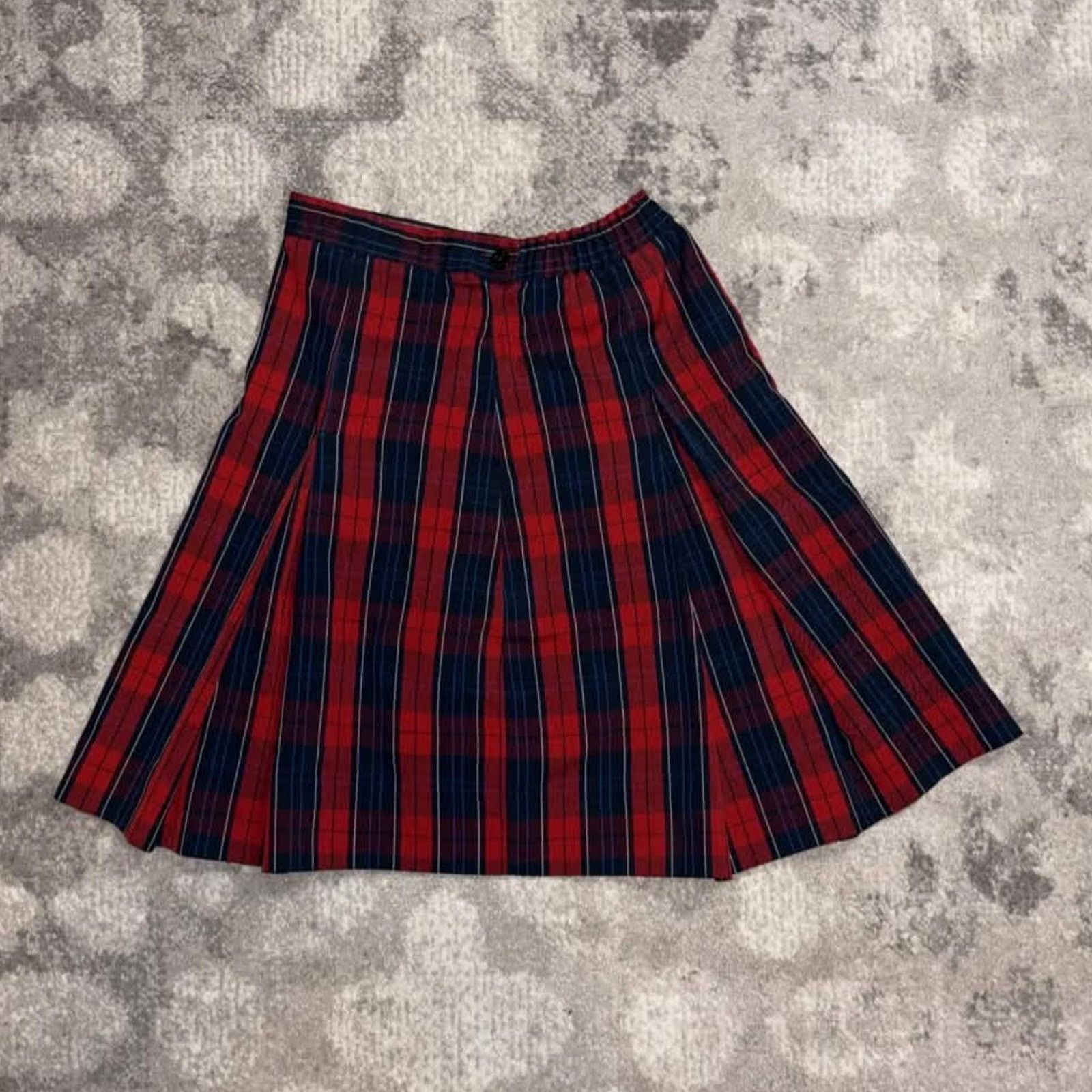 Vintage Vintage 90s Pleated Plaid Mini Skirt Size 27" / US 4 / IT 40 - 1 Thumbnail