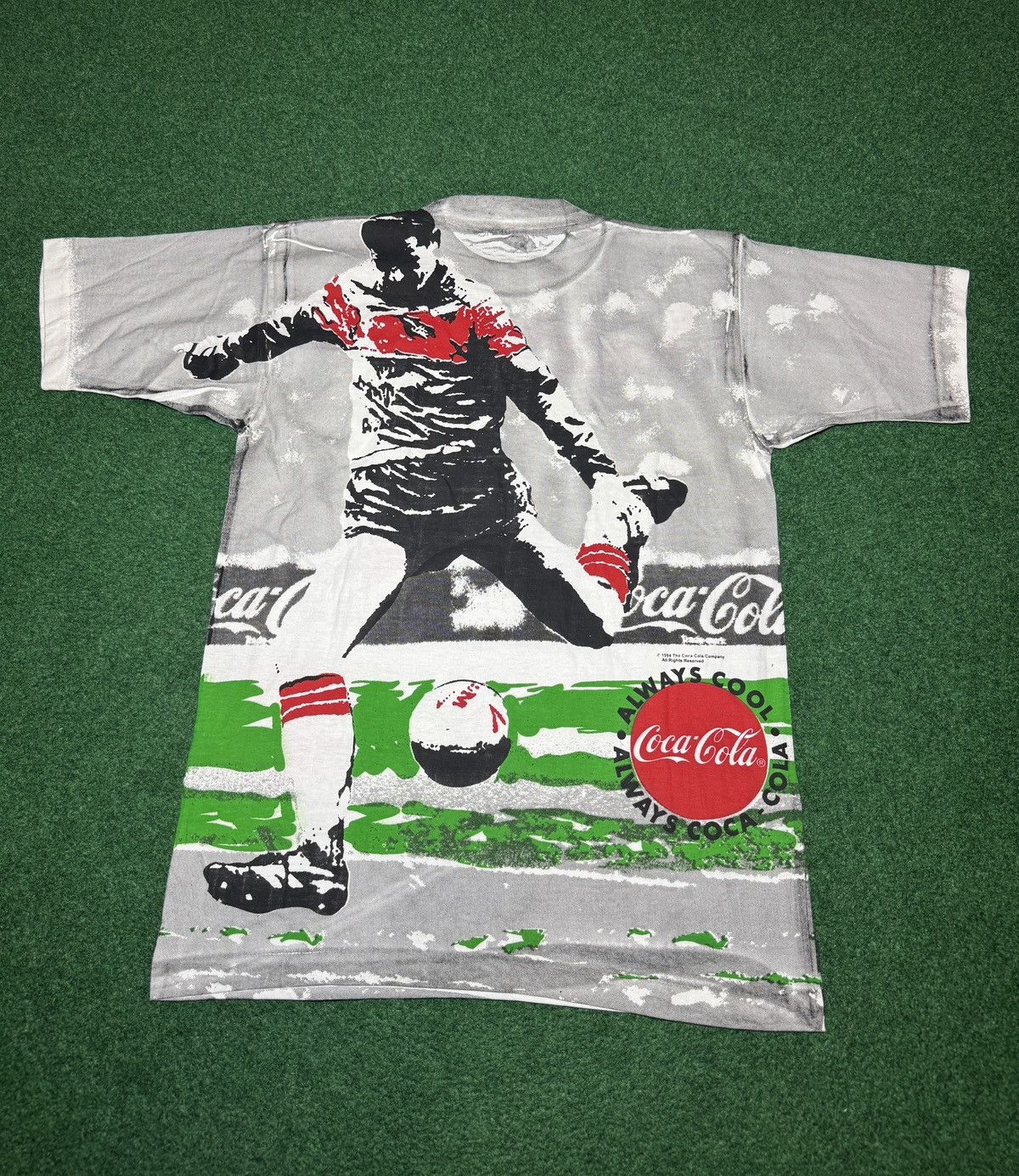 Coca Cola Coca Cola World Cup 1994 Coke RARE AOP Mosquito Head T Shirt Size US M / EU 48-50 / 2 - 4 Thumbnail