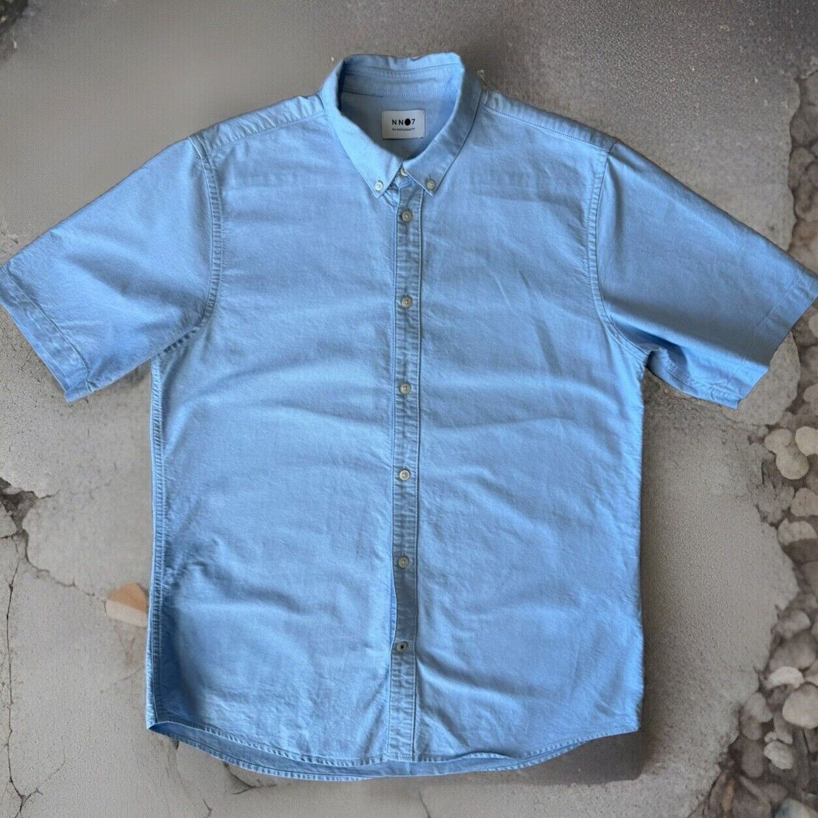 NN07 NN07 Shirt Large Blue Short Sleeve Button Up No Nationality Size US L / EU 52-54 / 3 - 1 Thumbnail
