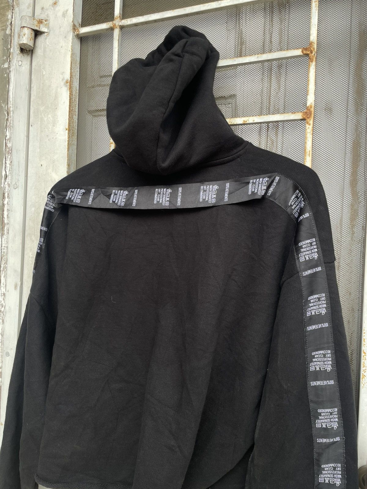 vetements hooded sweatshirt with ribbons