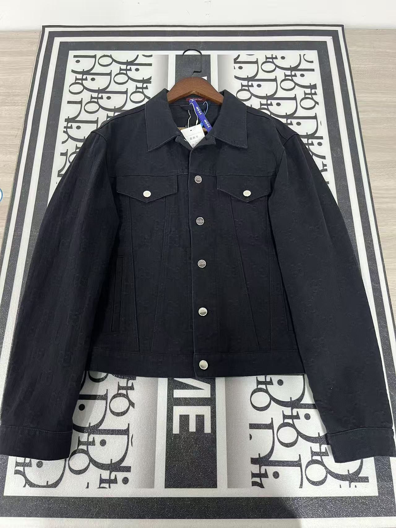 Gucci Gucci GG Monogram Denim Jacket Size 50 Size US M / EU 48-50 / 2 - 1 Thumbnail