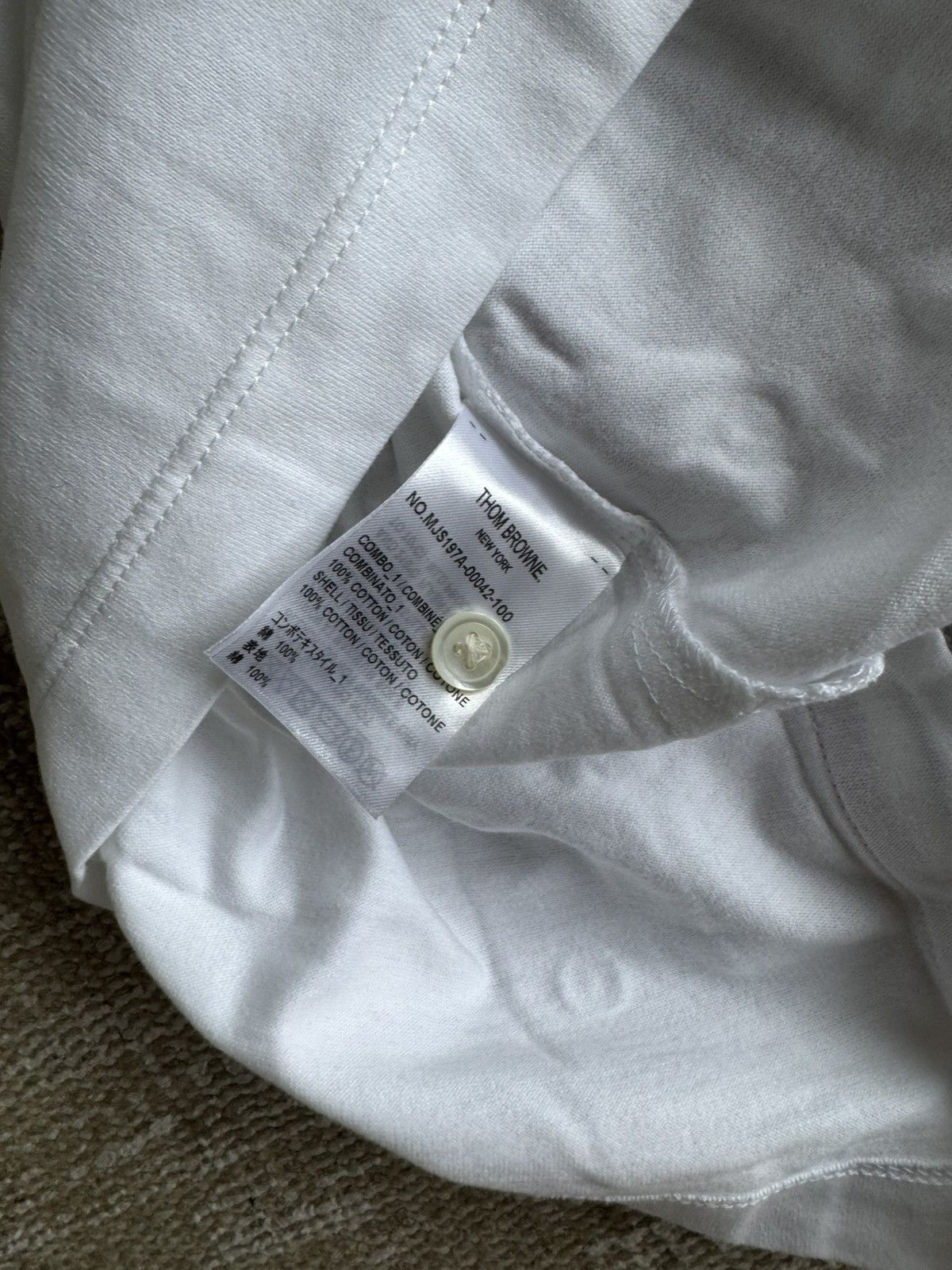Thom Browne New Thom Browne Tie Stripe Pocket T-Shirt in White Sz 3 Size US M / EU 48-50 / 2 - 5 Thumbnail