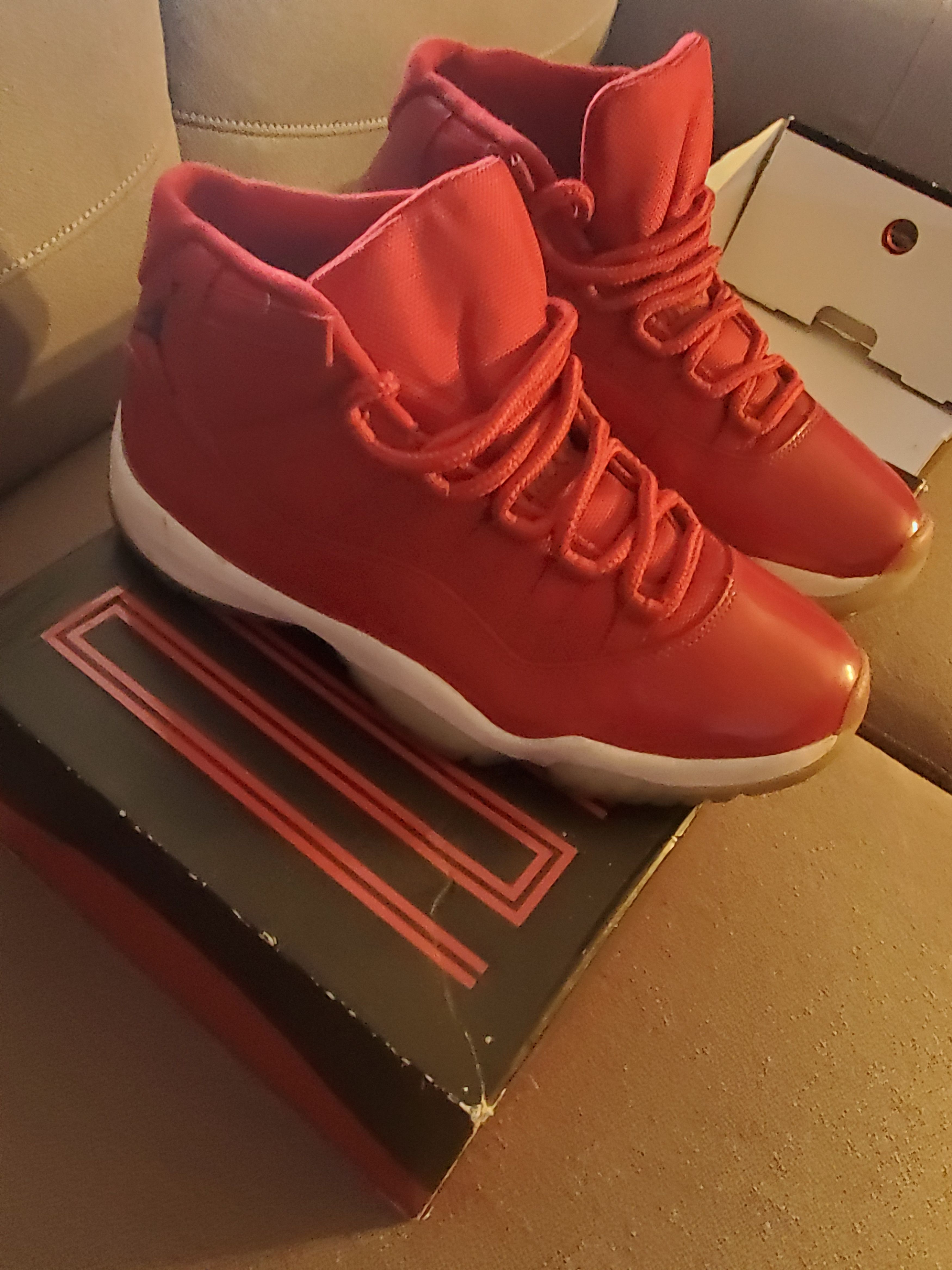 Nike Air jordan 11 Size US 9 / EU 42 - 3 Thumbnail