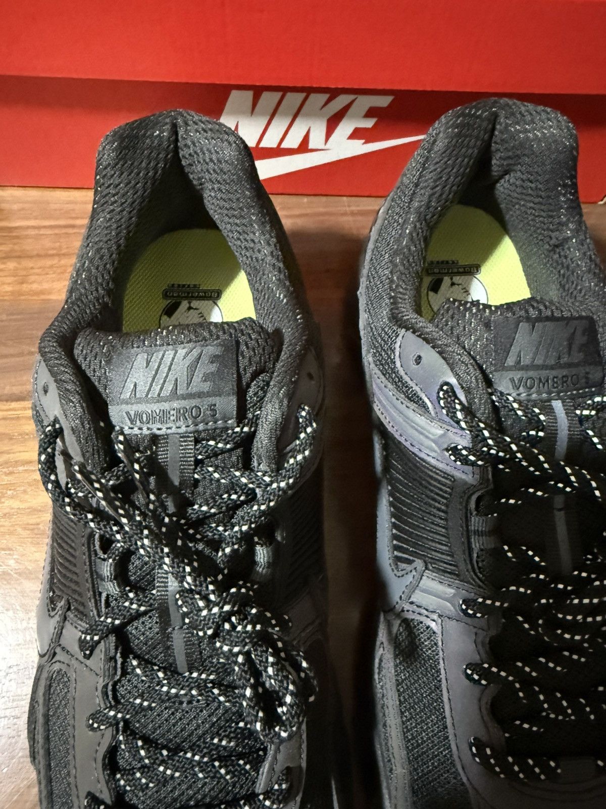 Nike Nike Zoom Vomero 5 SE “Black Reflective” (IM6597-001) 11.5 Size US 11.5 / EU 44-45 - 5 Thumbnail