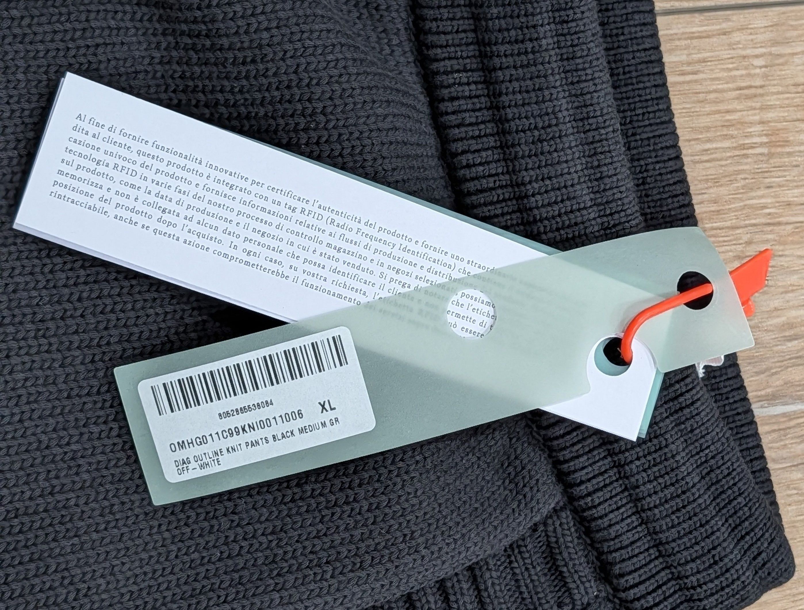 Off-White Off-White Diagonal Outline Knit Jogger Pants Black/White XL Size US 36 / EU 52 - 13 Thumbnail