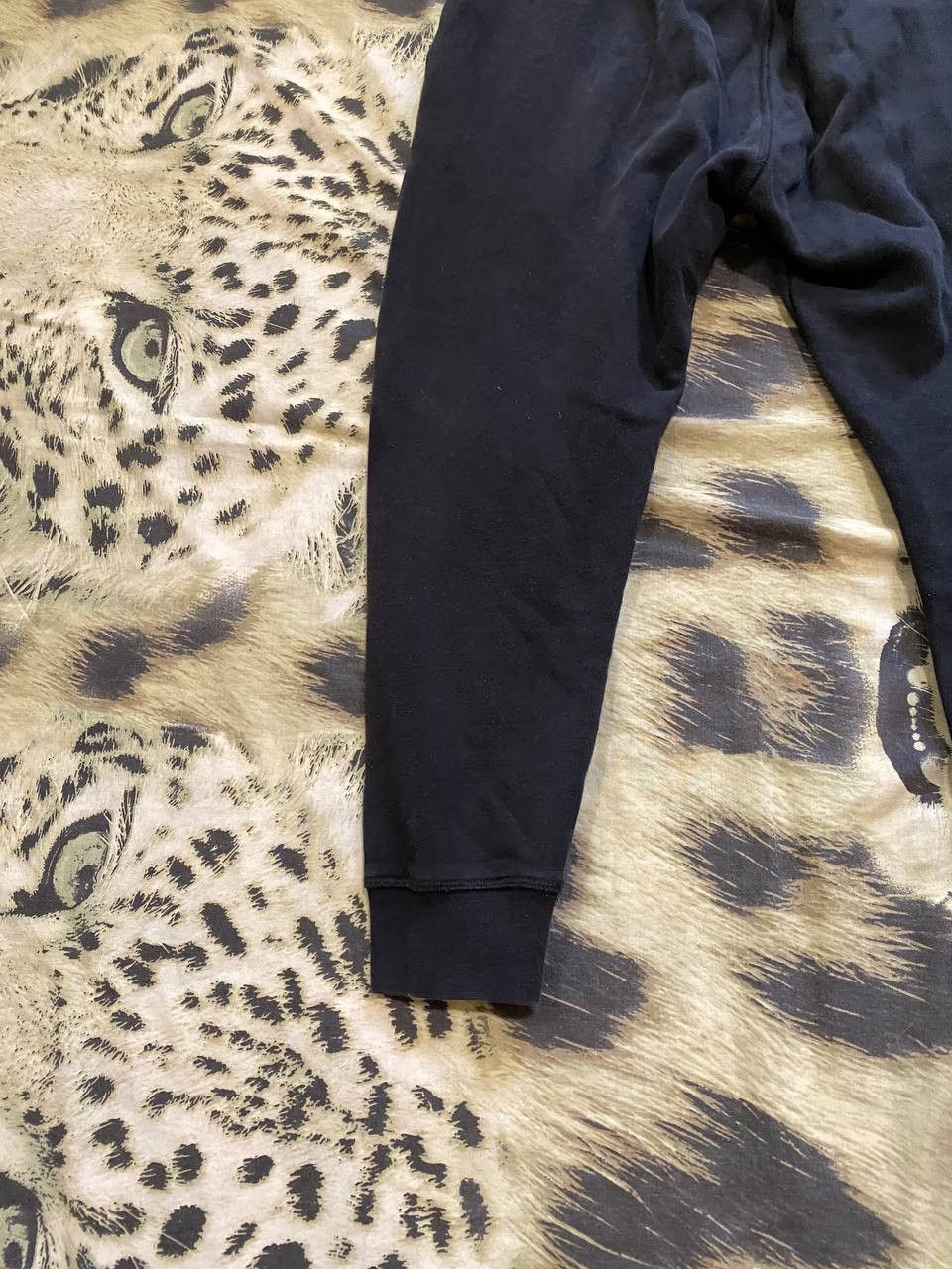 Dsquared2 Vintage Dsquared2 Big Y2K Logo Sweatpants Size S Size US 28 / EU 44 - 19 Thumbnail