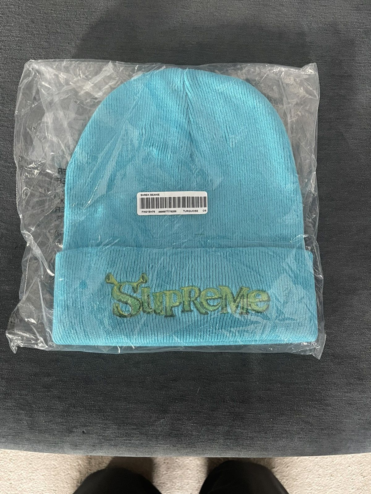 Supreme Supreme X Shrek Beanie Turquoise Size ONE SIZE - 2 Thumbnail