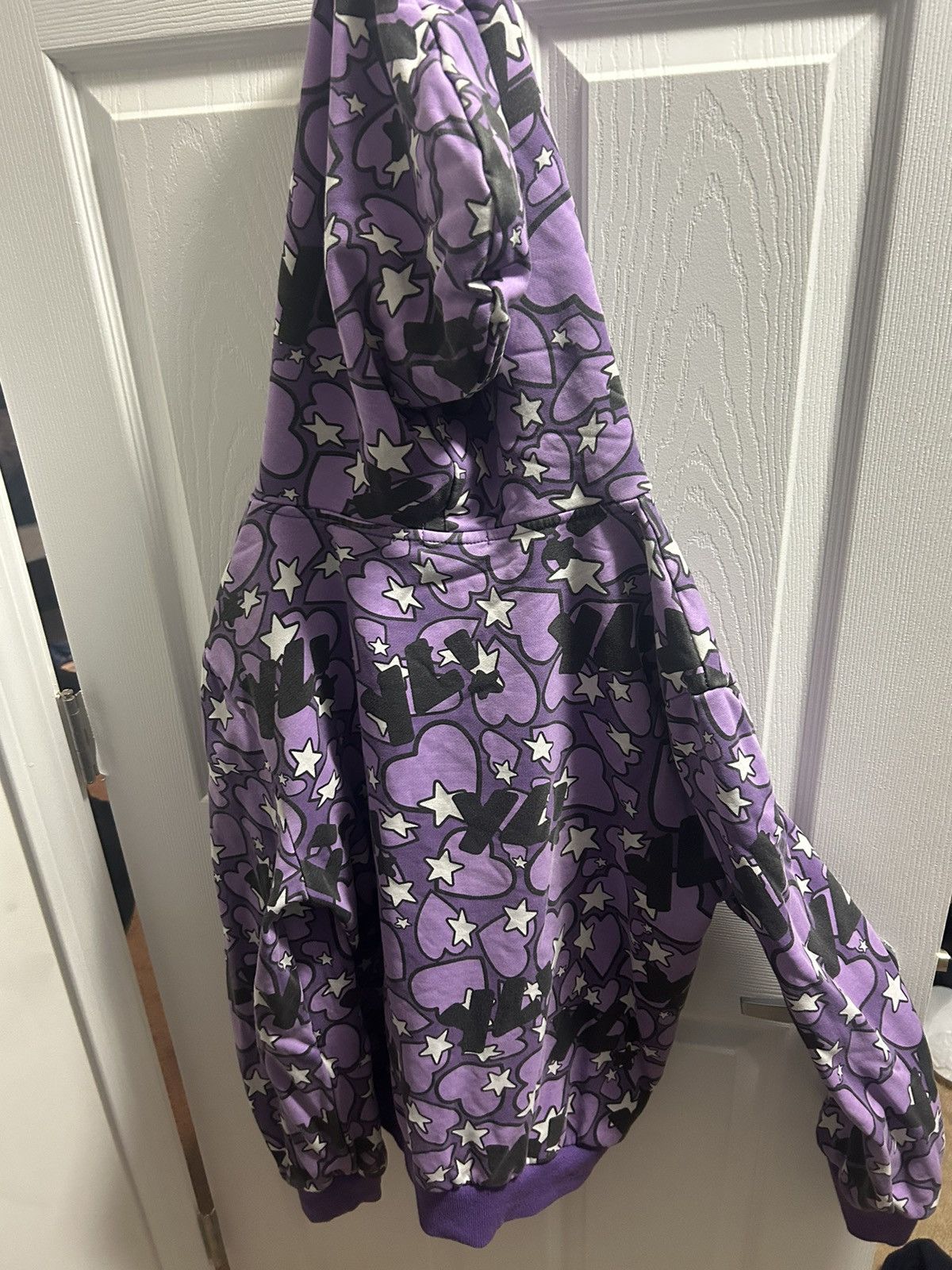 Designer YLSK Heart Full zip Size US L / EU 52-54 / 3 - 5 Thumbnail
