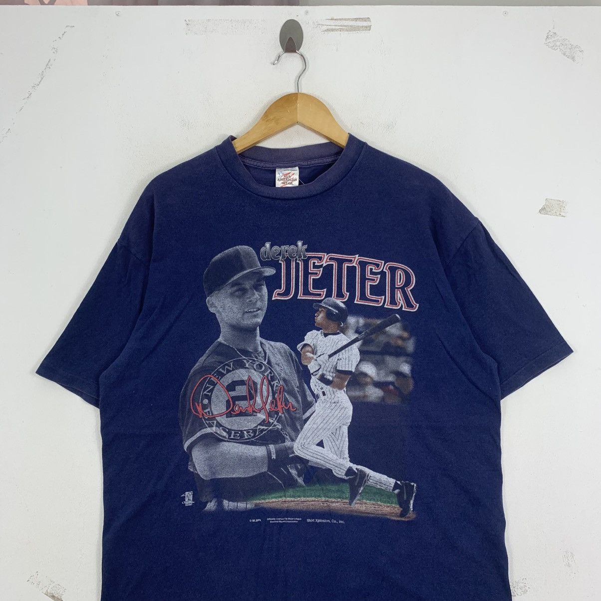 MLB Vintage 90s DEREK JETER MLB Baseball New York Yankees Tshirt Size US XL / EU 56 / 4 - 3 Thumbnail
