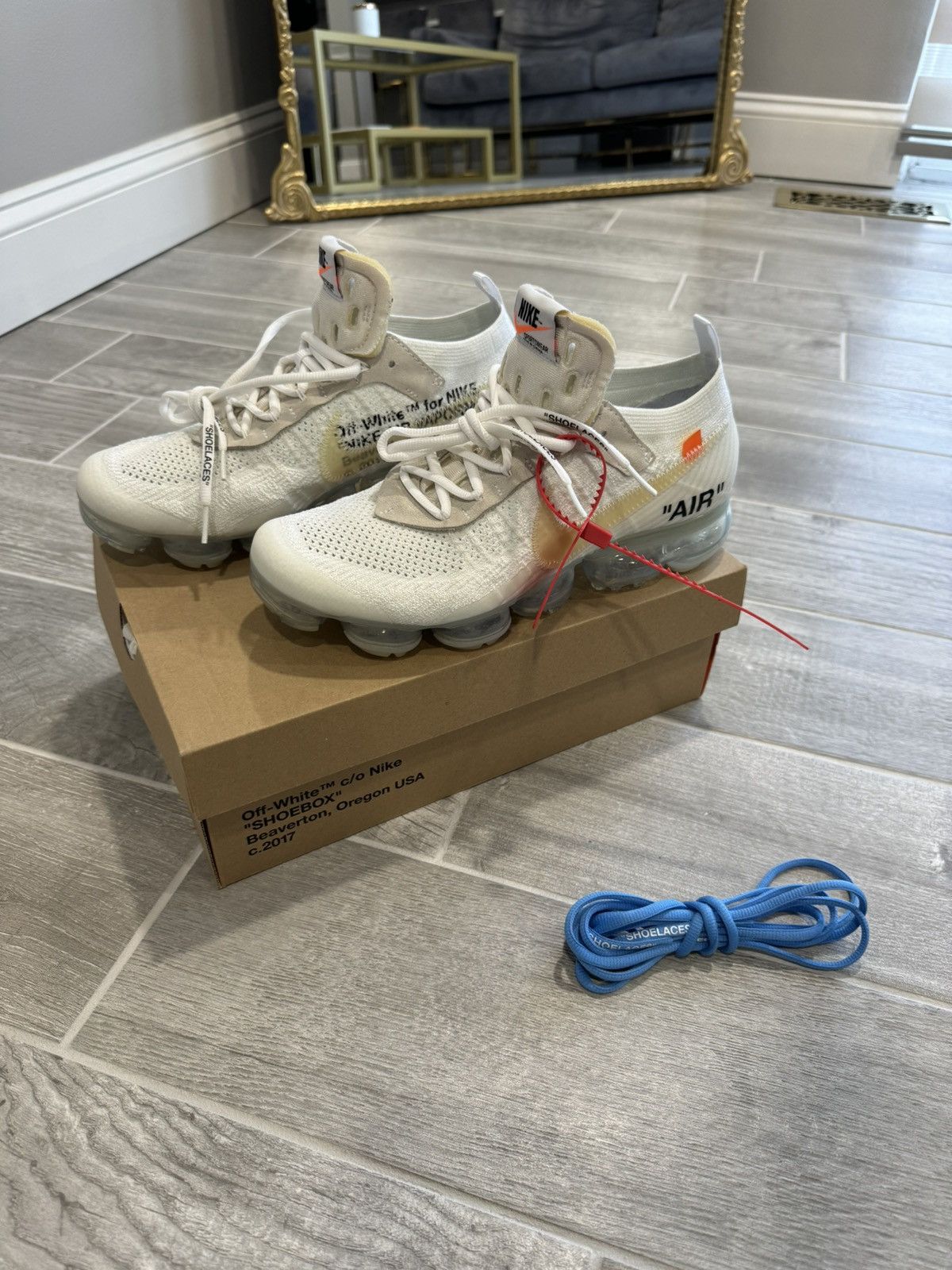Nike × Off-White Nike x OFF WHITE Air Vapormax Size US 9.5 / EU 42-43 - 1 Thumbnail
