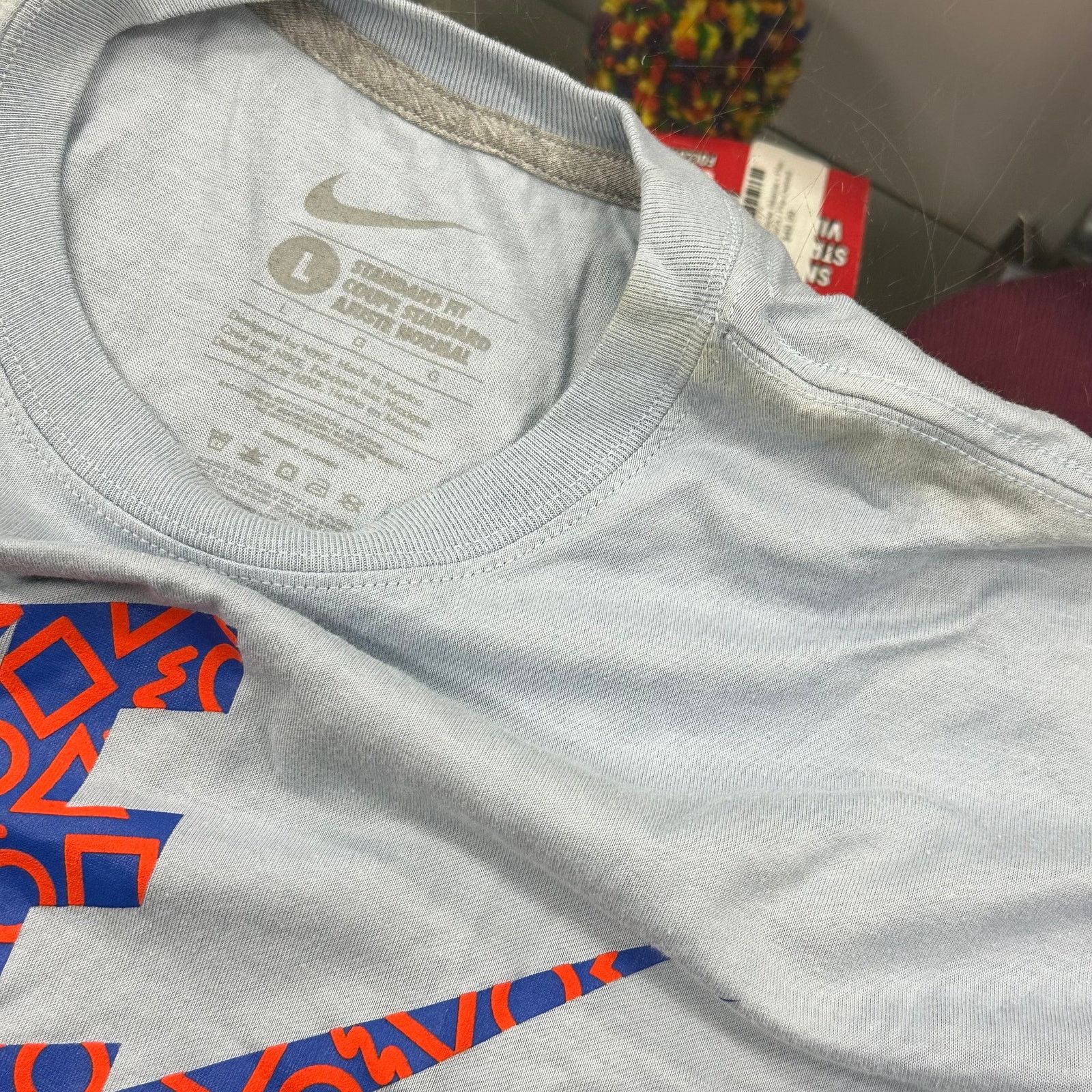 Nike Nike Air Foam Elephant Print Short Sleeve Shirt Tee Large L Size US L / EU 52-54 / 3 - 3 Thumbnail