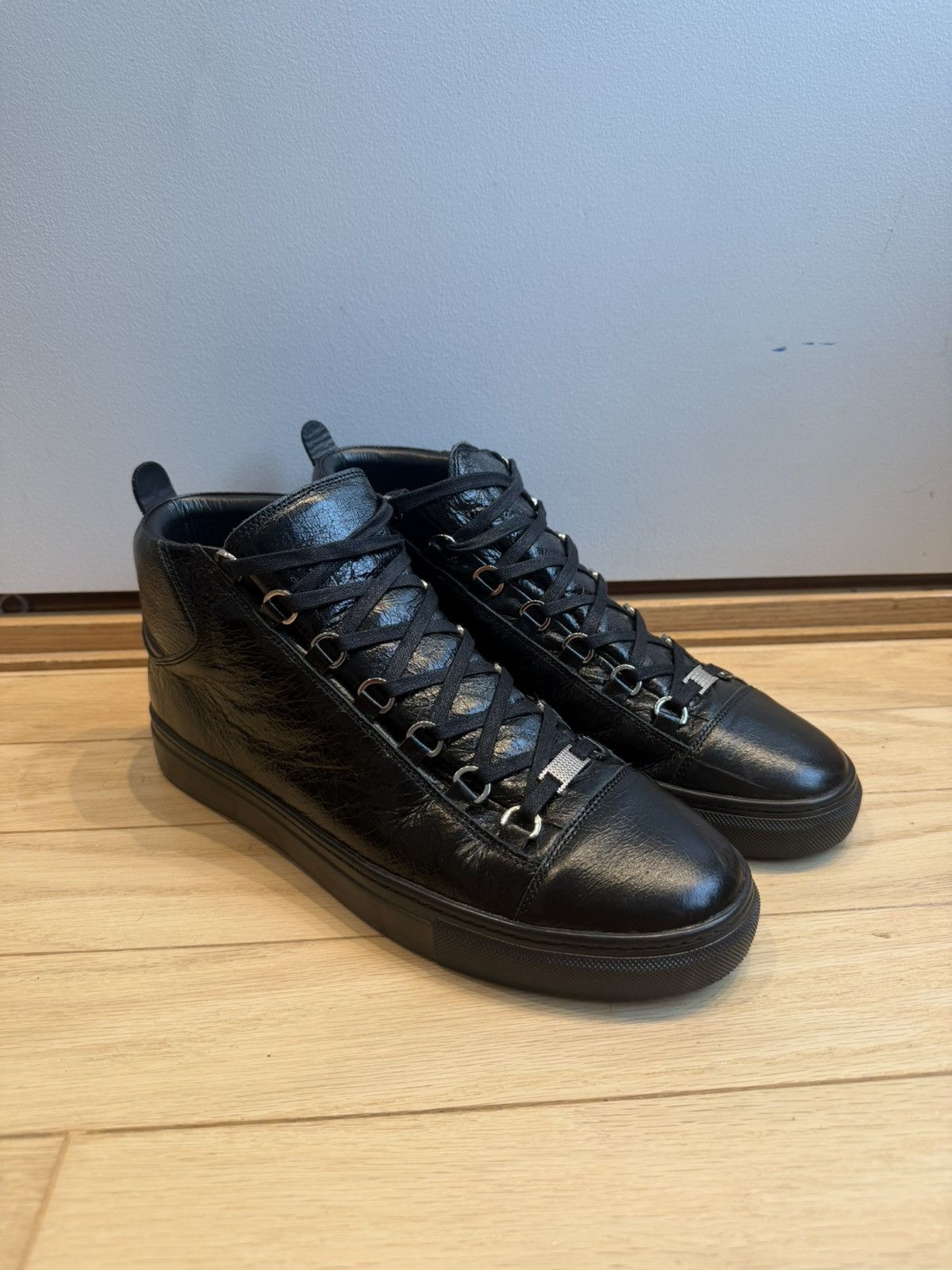 Balenciaga Balenciaga Arena Black Leather size 43 | Grailed