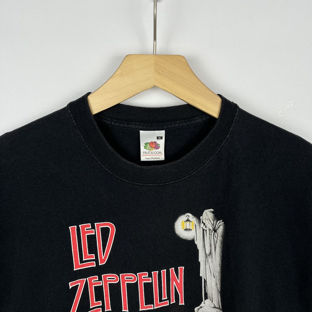Band Tees Vintage Led Zeppelin rock band tee 2001 Size US M / EU 48-50 / 2 - 6 Thumbnail