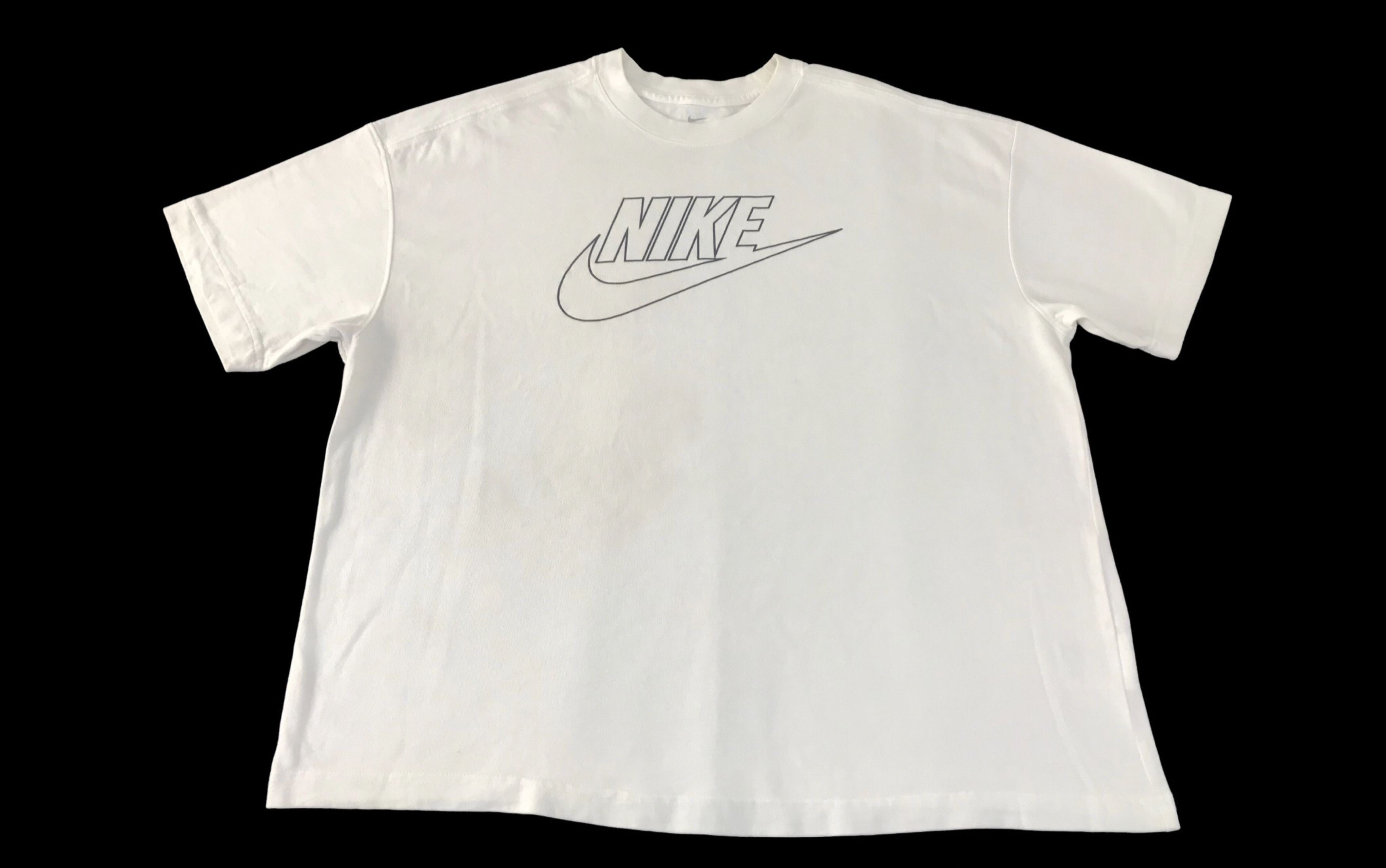 Nike Vintage Style Nike Swoosh Big Logo Printed Tee Size US XL / EU 56 / 4 - 1 Thumbnail