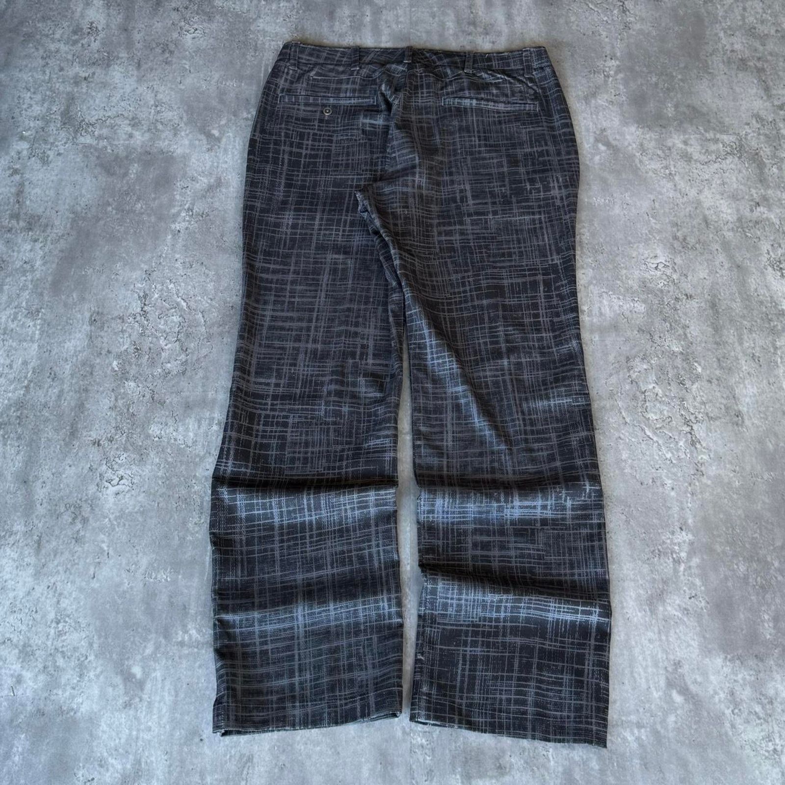 Under Armour × Vintage Vintage Y2K Under Armour Black & Grey Athletic Golf Pants Size US 38 / EU 54 - 2 Thumbnail