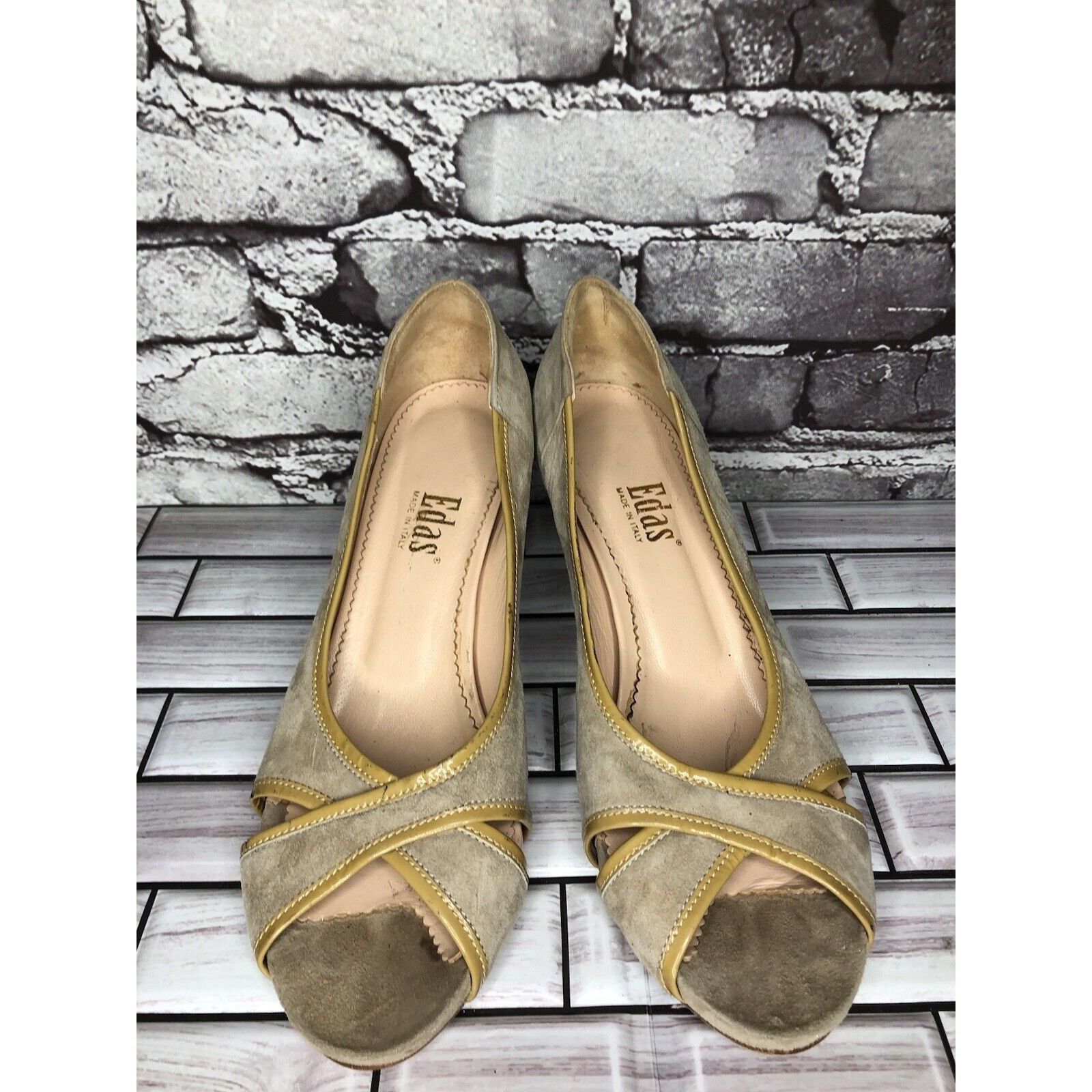 Other Edas Beige Suede Leather Patent Lining Peep Toe Dress Heels Size US 10 / IT 40 - 2 Thumbnail
