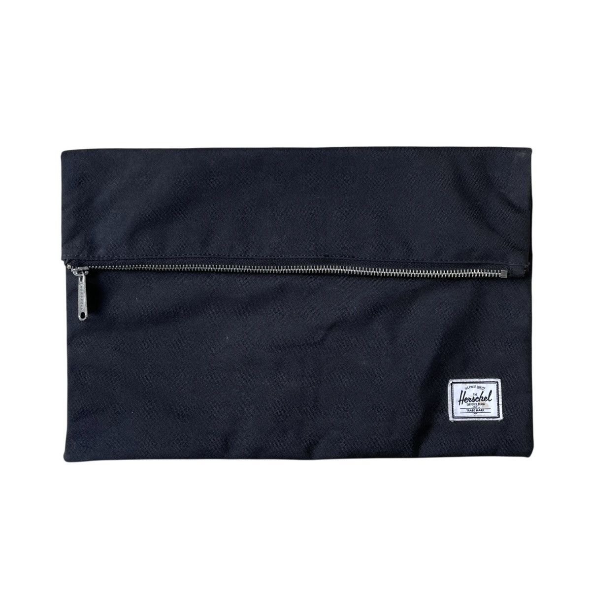 Herschel Supply Co. Herschel Supply Co. USA Magnetic Foldable Clutch Sleeve Size ONE SIZE - 1 Thumbnail